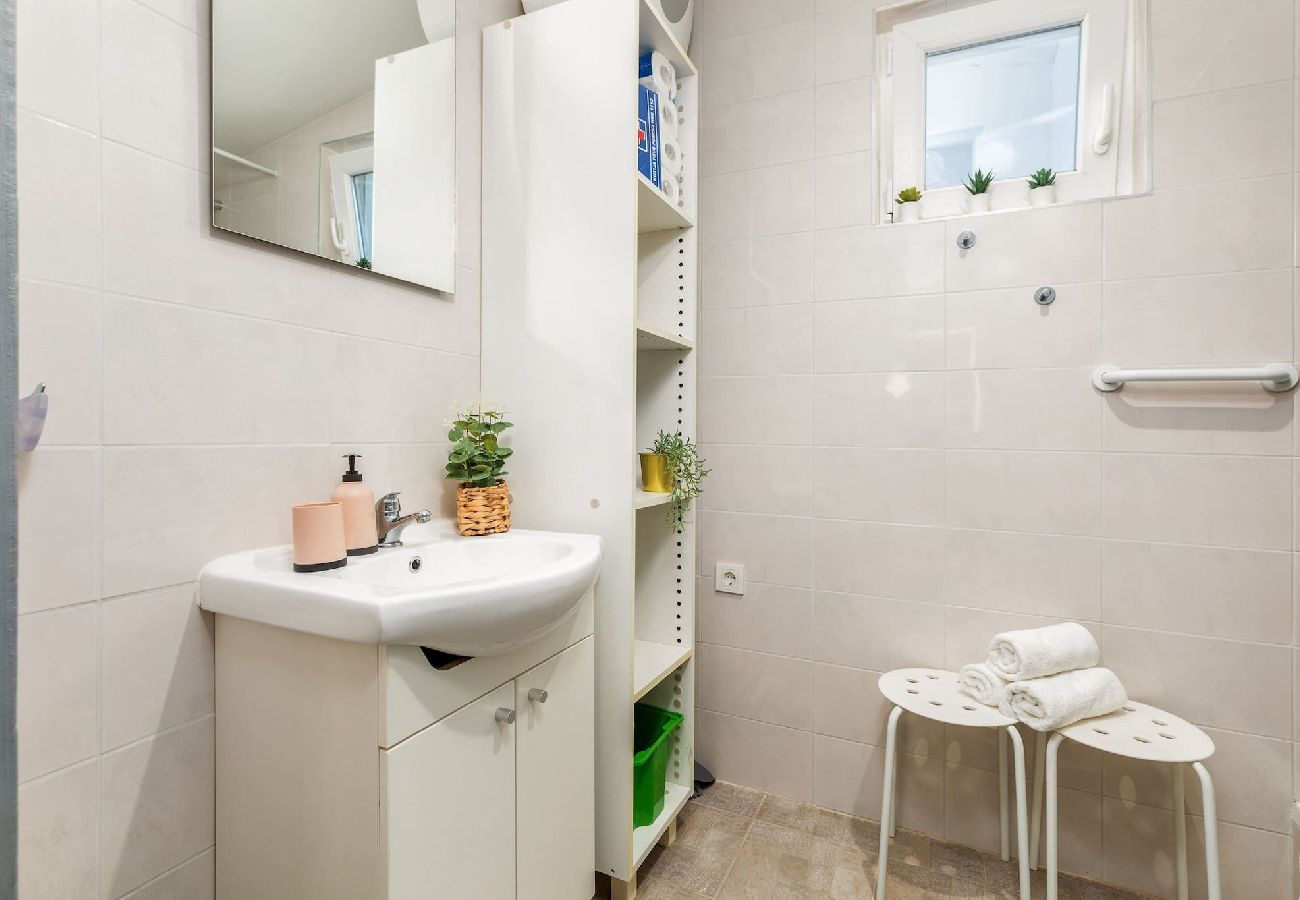 House in Peroj - Eco Beach House Corrine - 100 m from the Beach