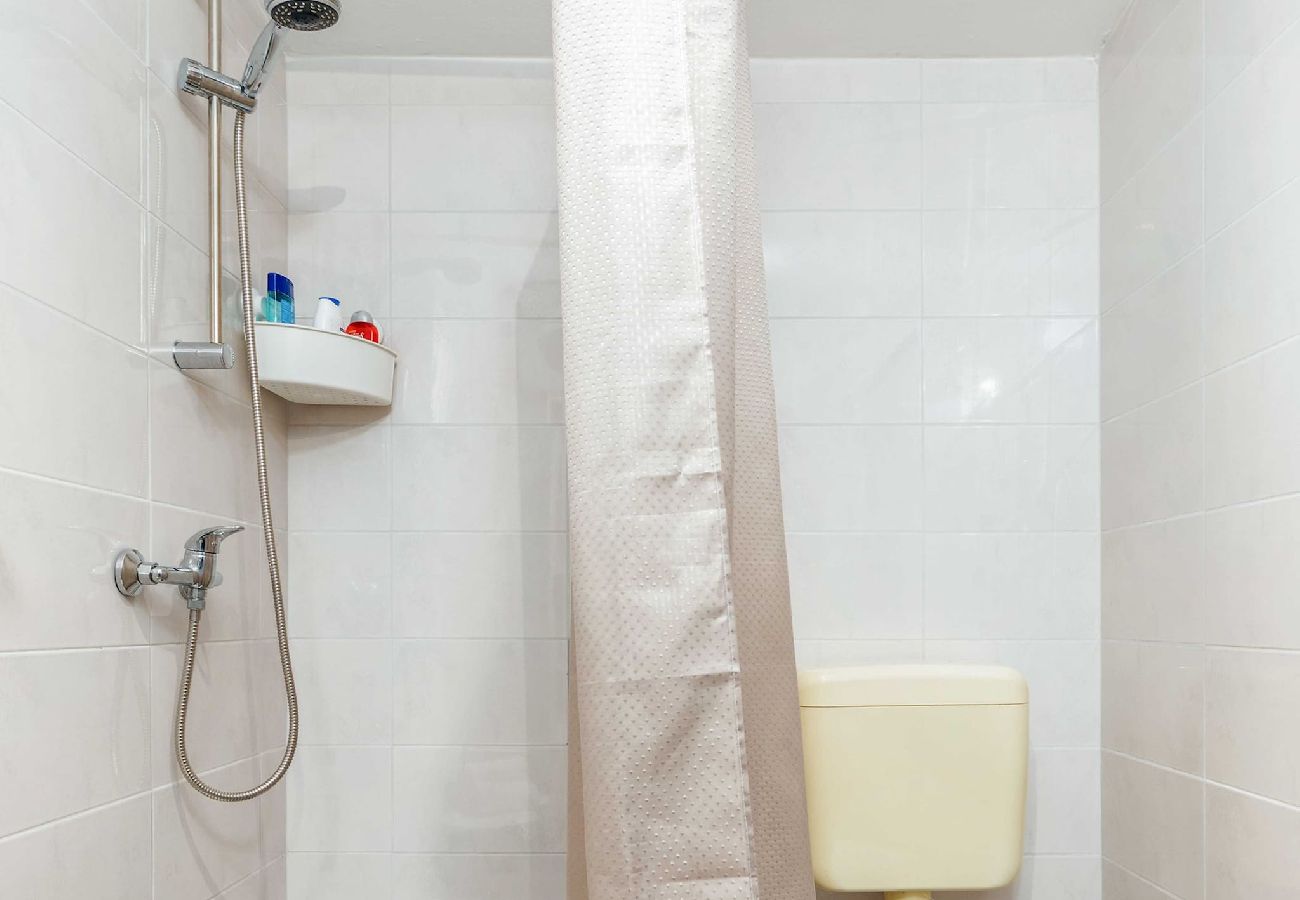 House in Peroj - Eco Beach House Corrine - 100 m from the Beach