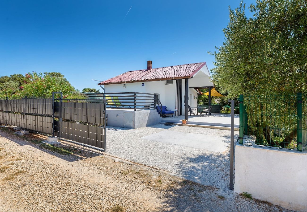 House in Peroj - Eco Beach House Corrine - 100 m from the Beach