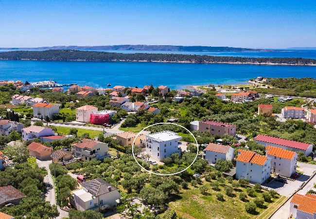 Apartment in Banjol - Wonderful Terrace and Sea View - Max 1