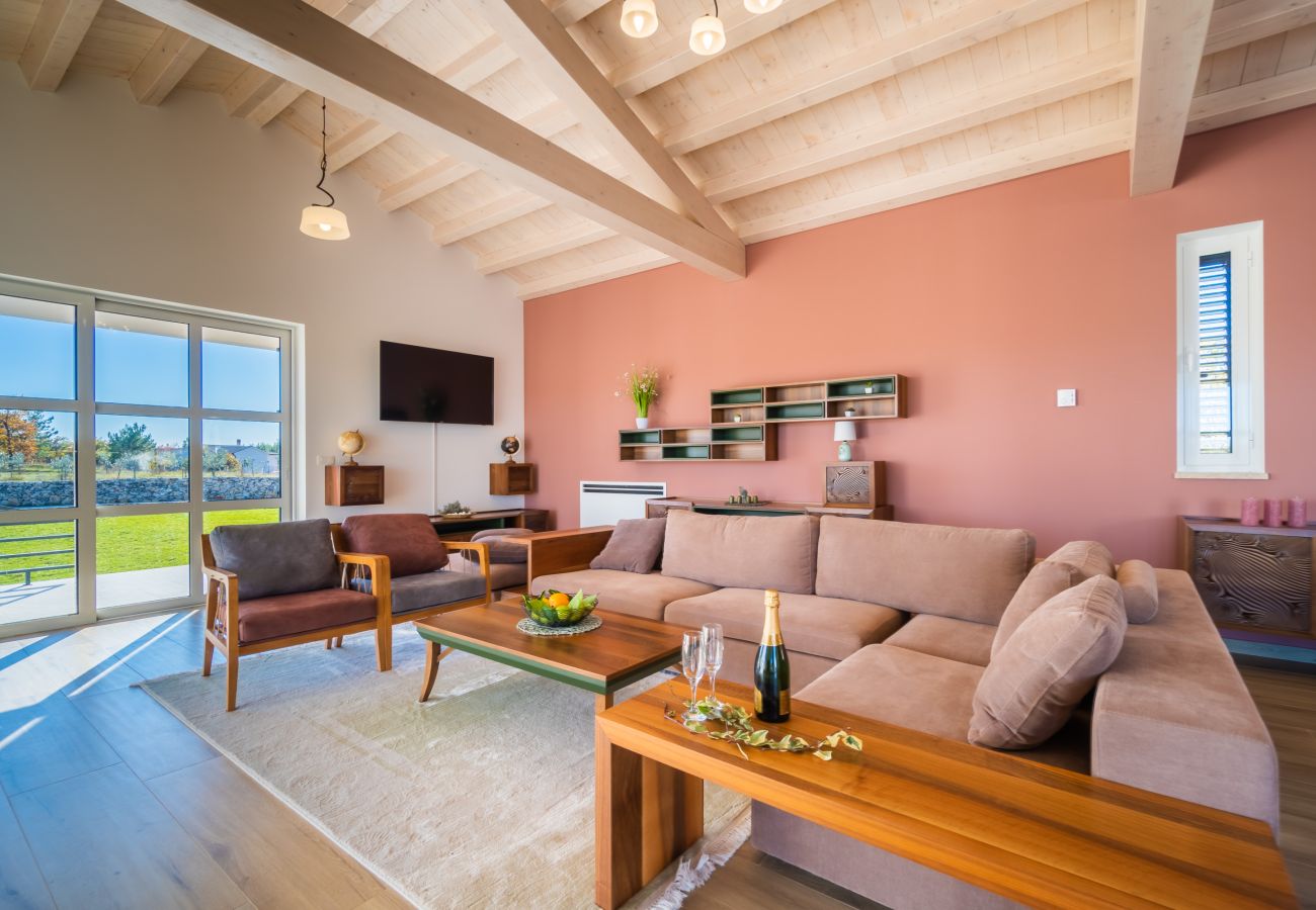 Villa in Filipana - Spiral Garden, Lavender Fields, Pool - Arkaim