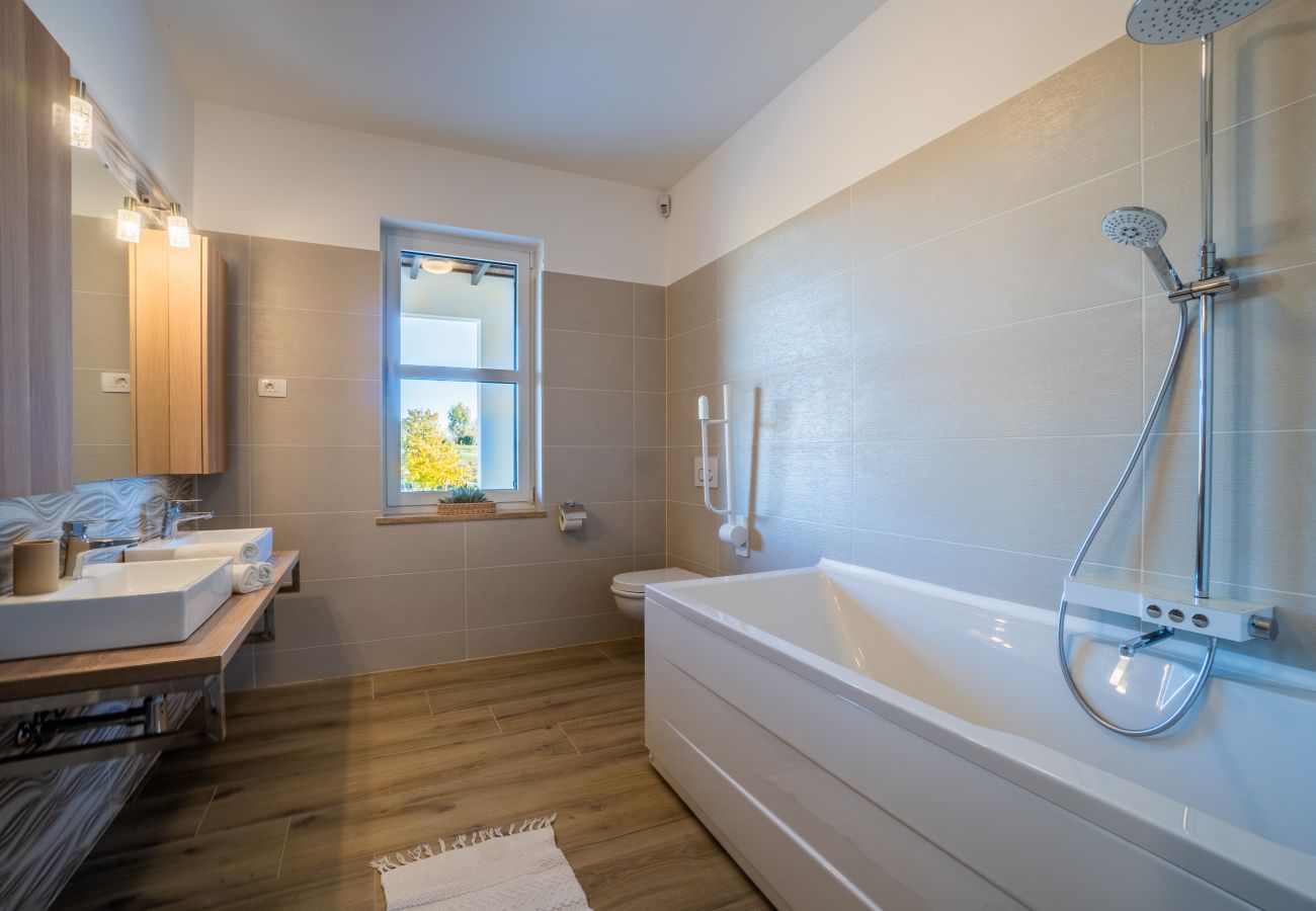 Villa in Filipana - Spiral Garden, Lavender Fields, Pool - Arkaim