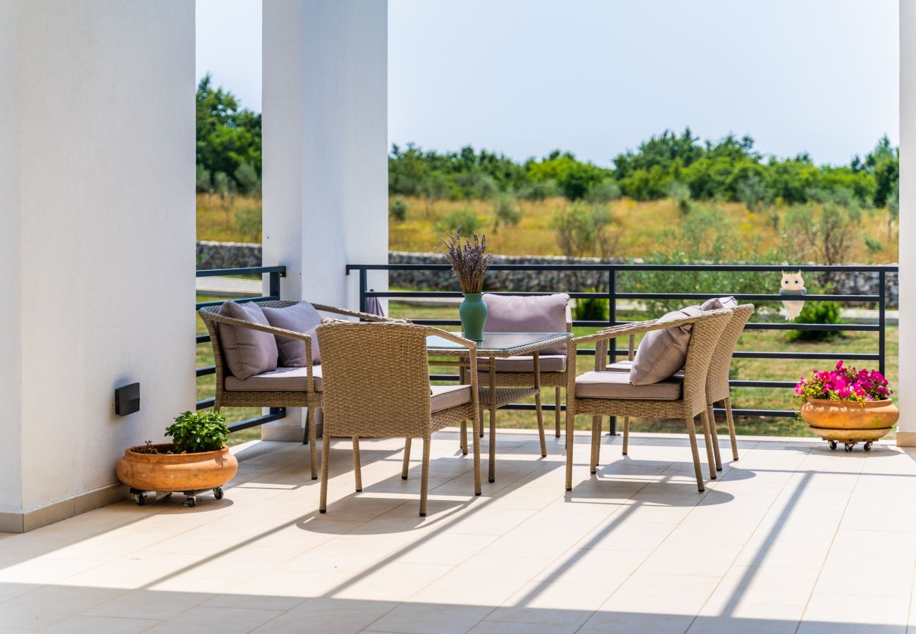 Villa in Filipana - Spiral Garden, Lavender Fields, Pool - Arkaim