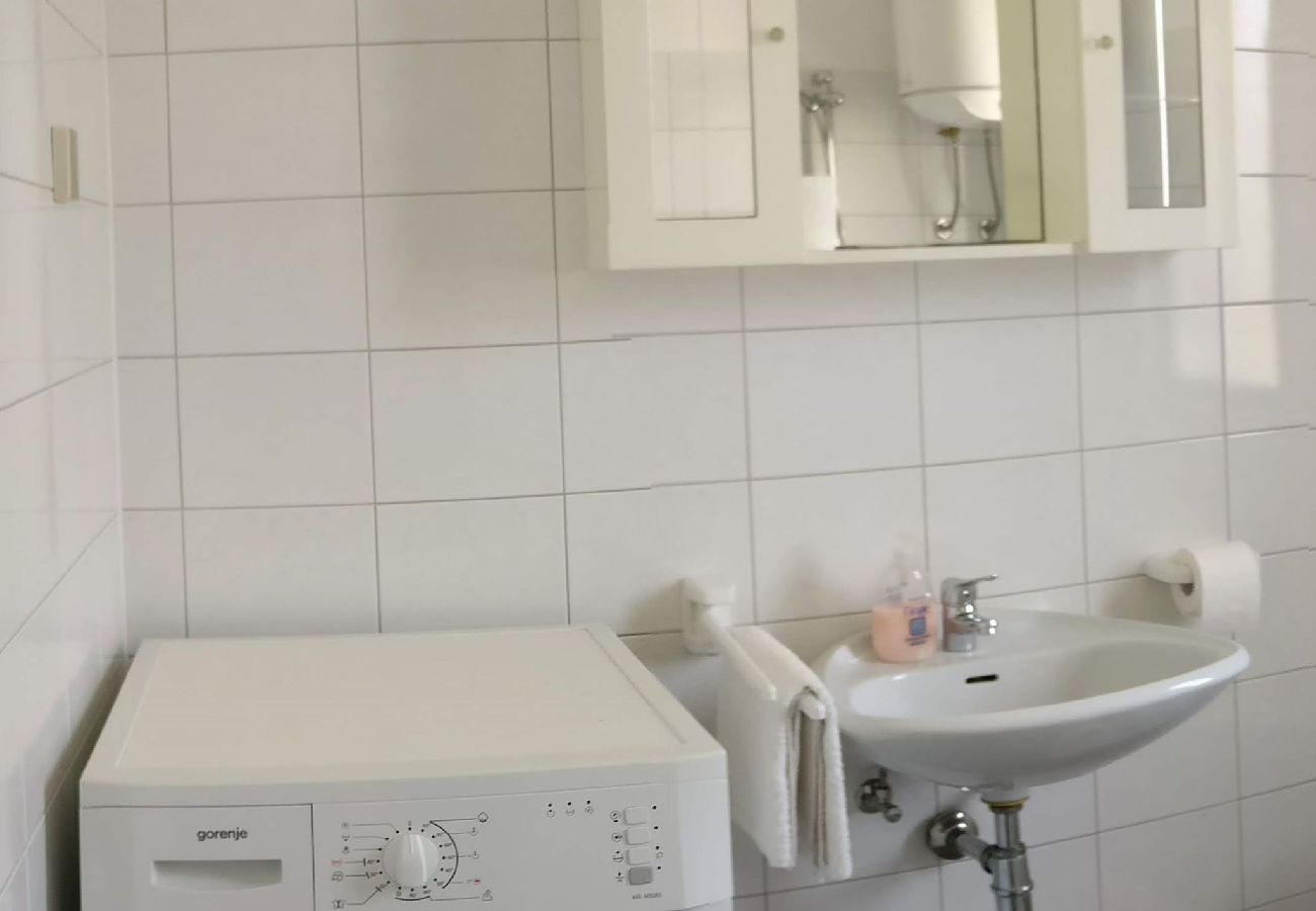 House in Pula - Relaxing Holiday Home Sabina - Private Pool