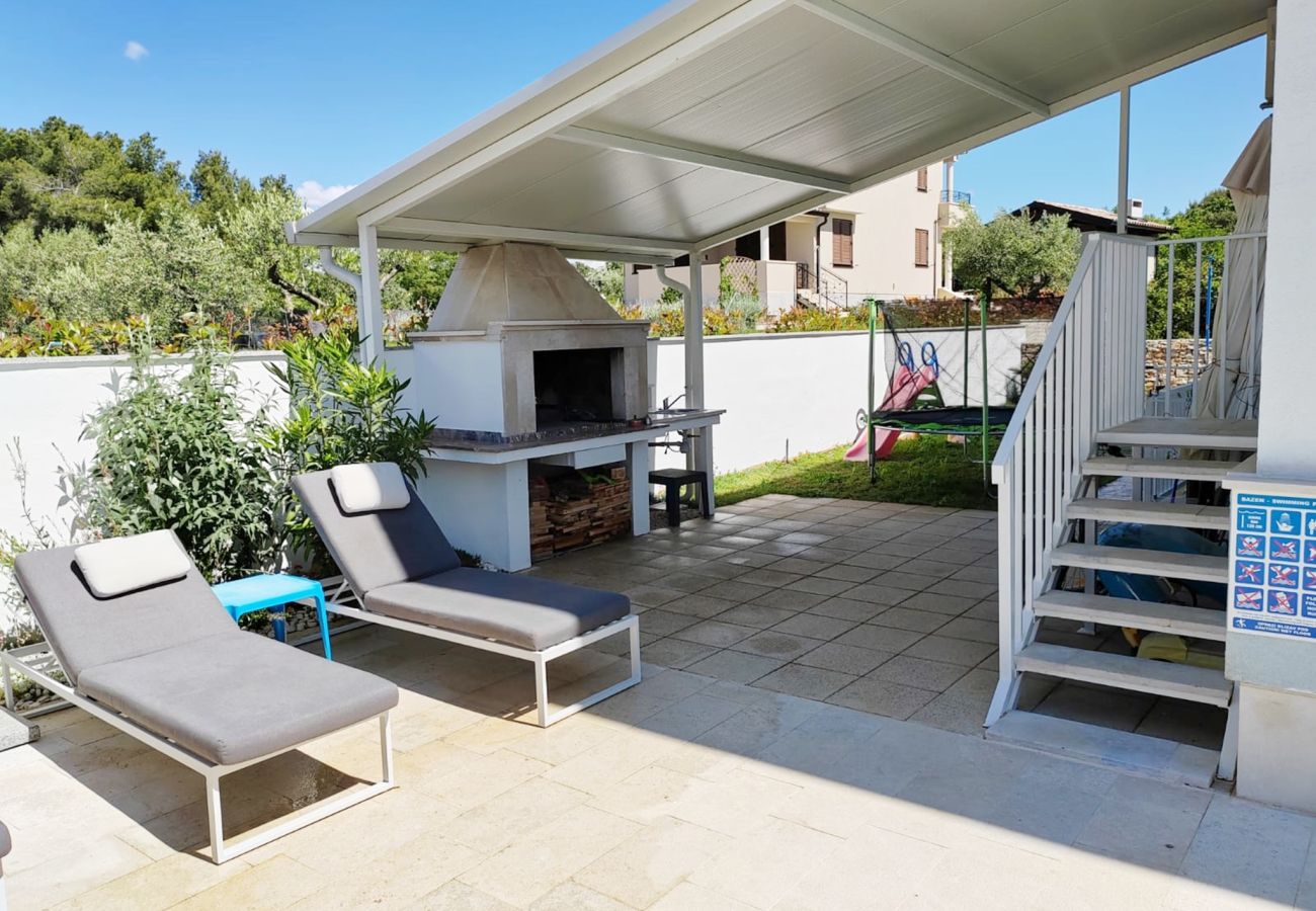 Villa in Fažana - Villa with Pool and Sea View in Fazana - Horizont 