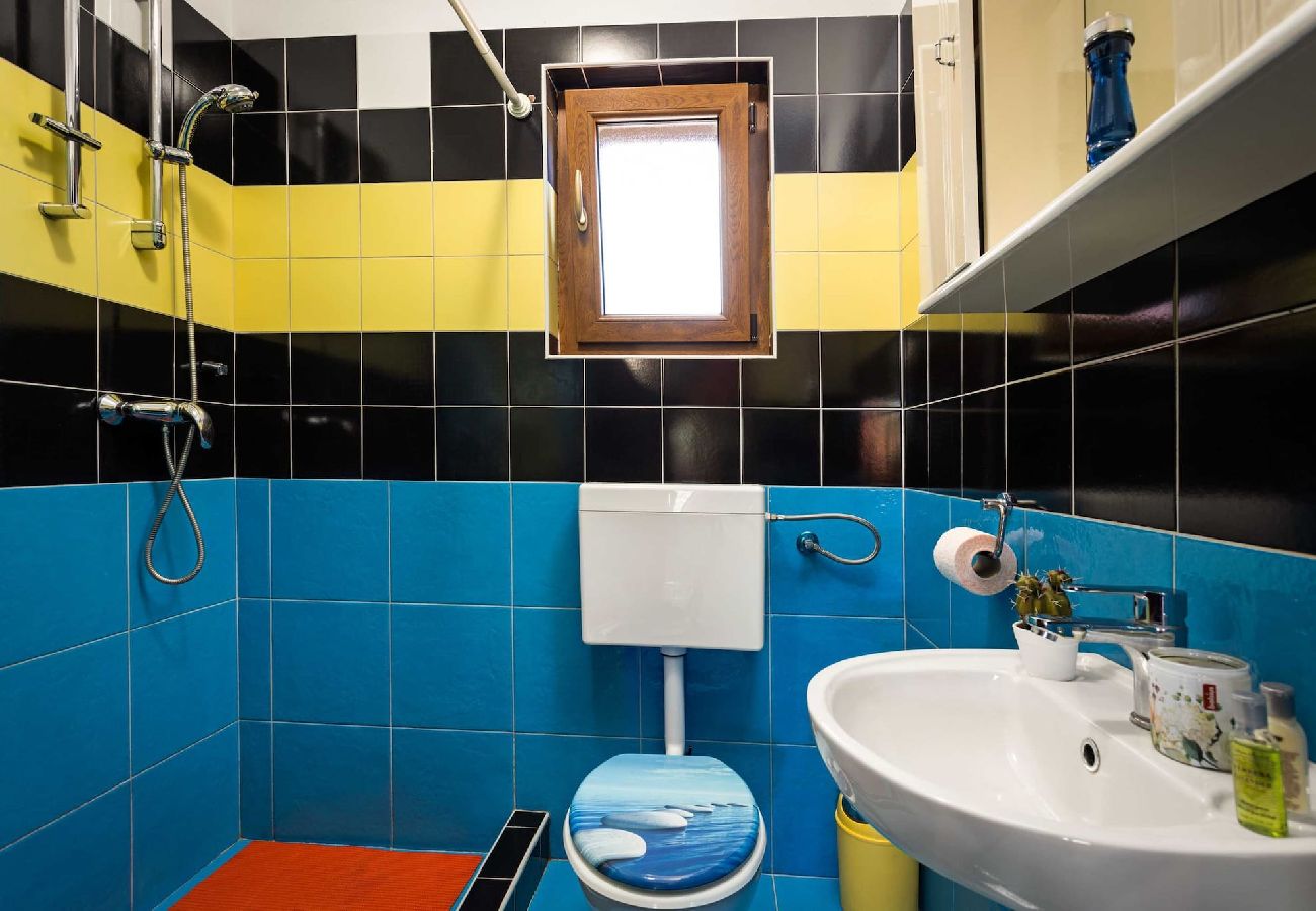 House in Pula - Charming Holiday Home Pina with Private Pool