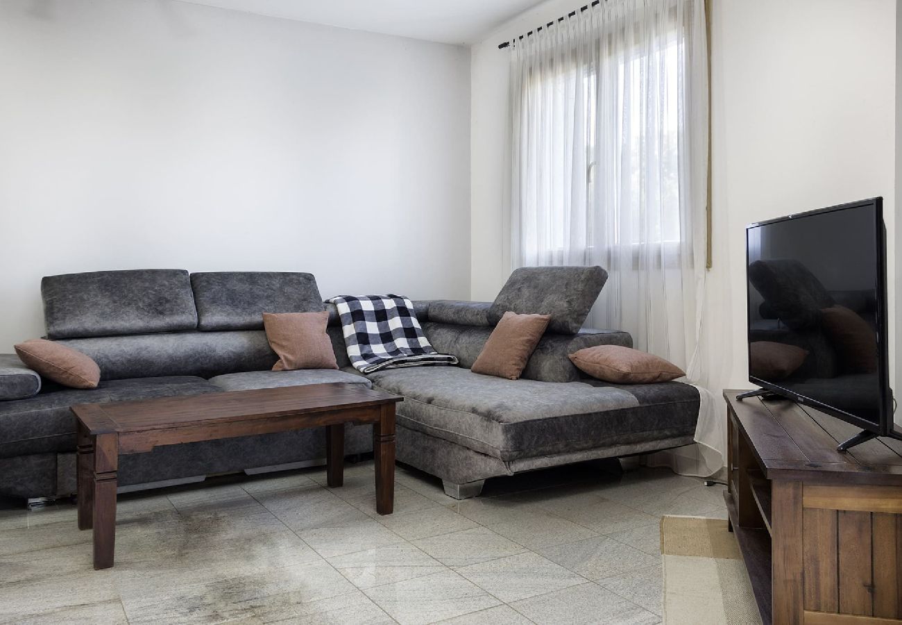 Apartment in Banjole - Summer Apartment Banjole - 100 m from the Beach 