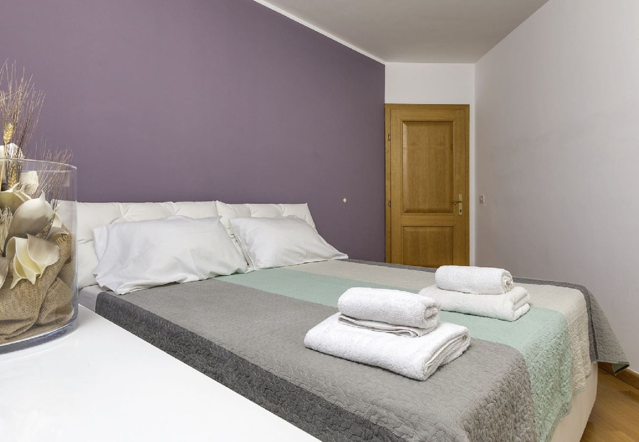 Apartment in Banjole - Summer Apartment Banjole - 100 m from the Beach 