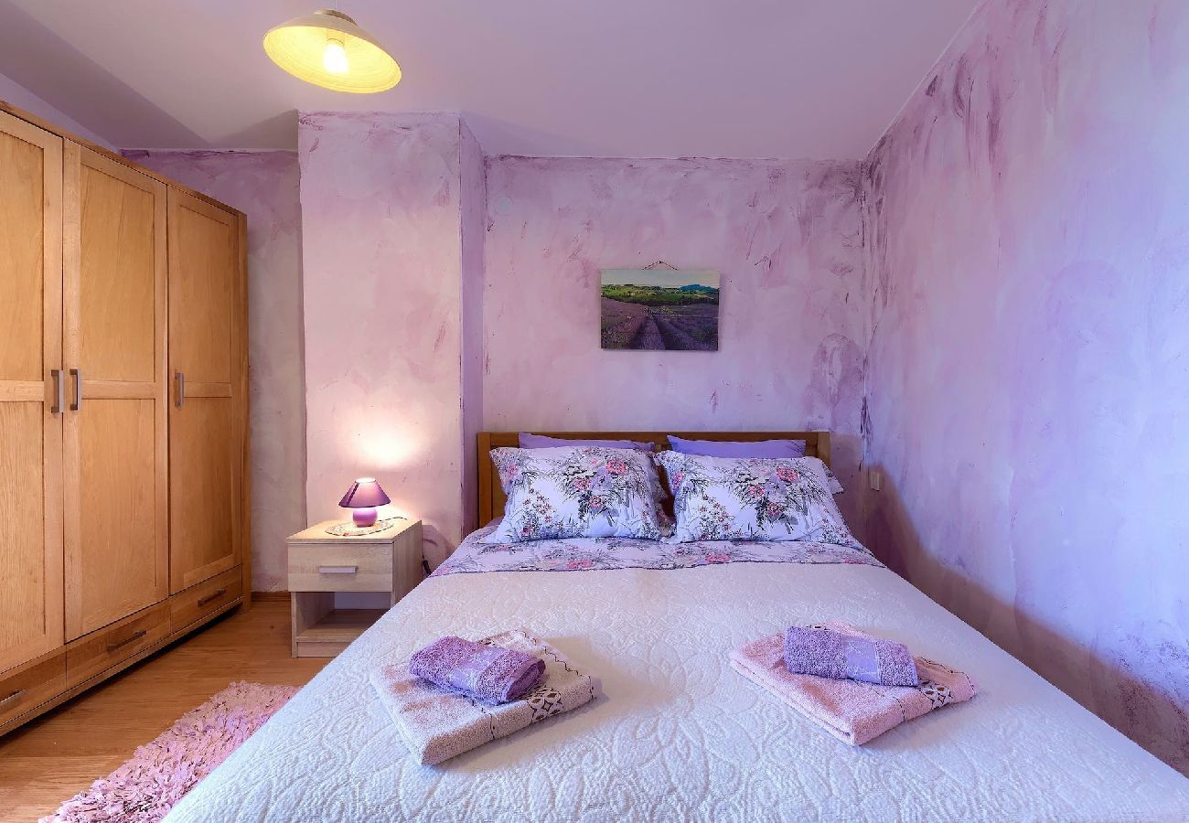 Villa in Rakalj - Wonderful Villa Prisedi with Private Pool 