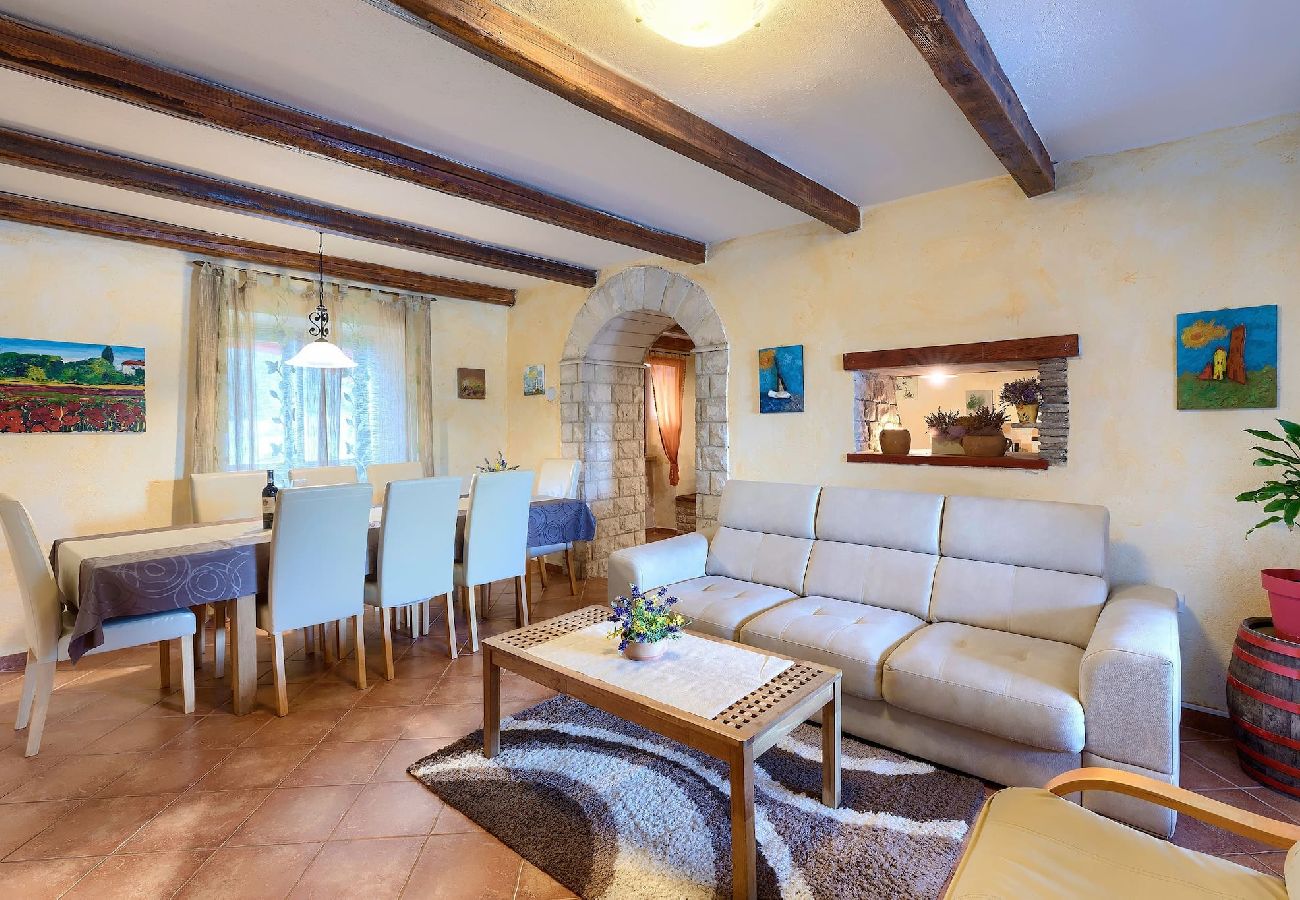 Villa in Rakalj - Wonderful Villa Prisedi with Private Pool 