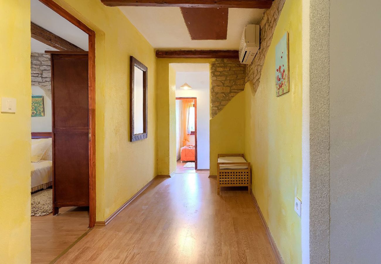 Villa in Rakalj - Wonderful Villa Prisedi with Private Pool 