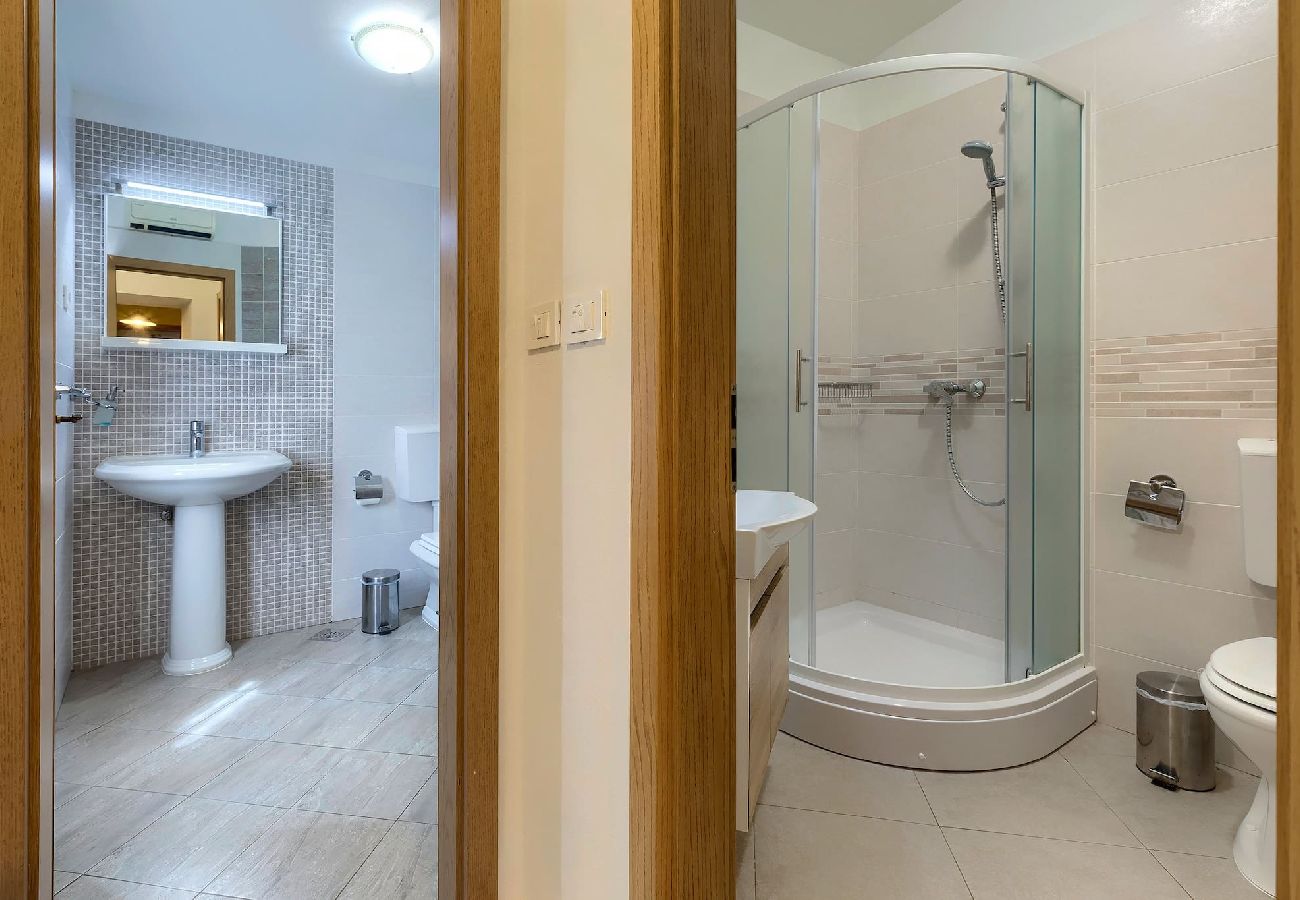 Villa in Rakalj - Wonderful Villa Prisedi with Private Pool 