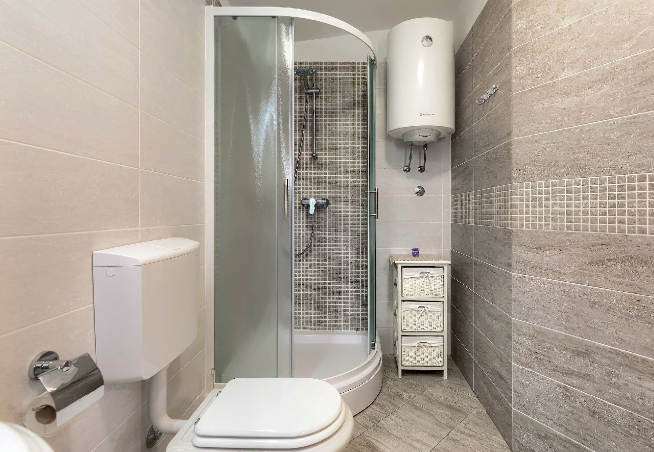 Villa in Rakalj - Wonderful Villa Prisedi with Private Pool 