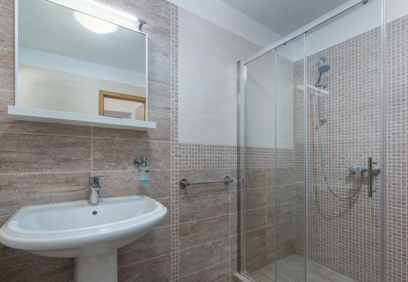 Villa in Rakalj - Wonderful Villa Prisedi with Private Pool 