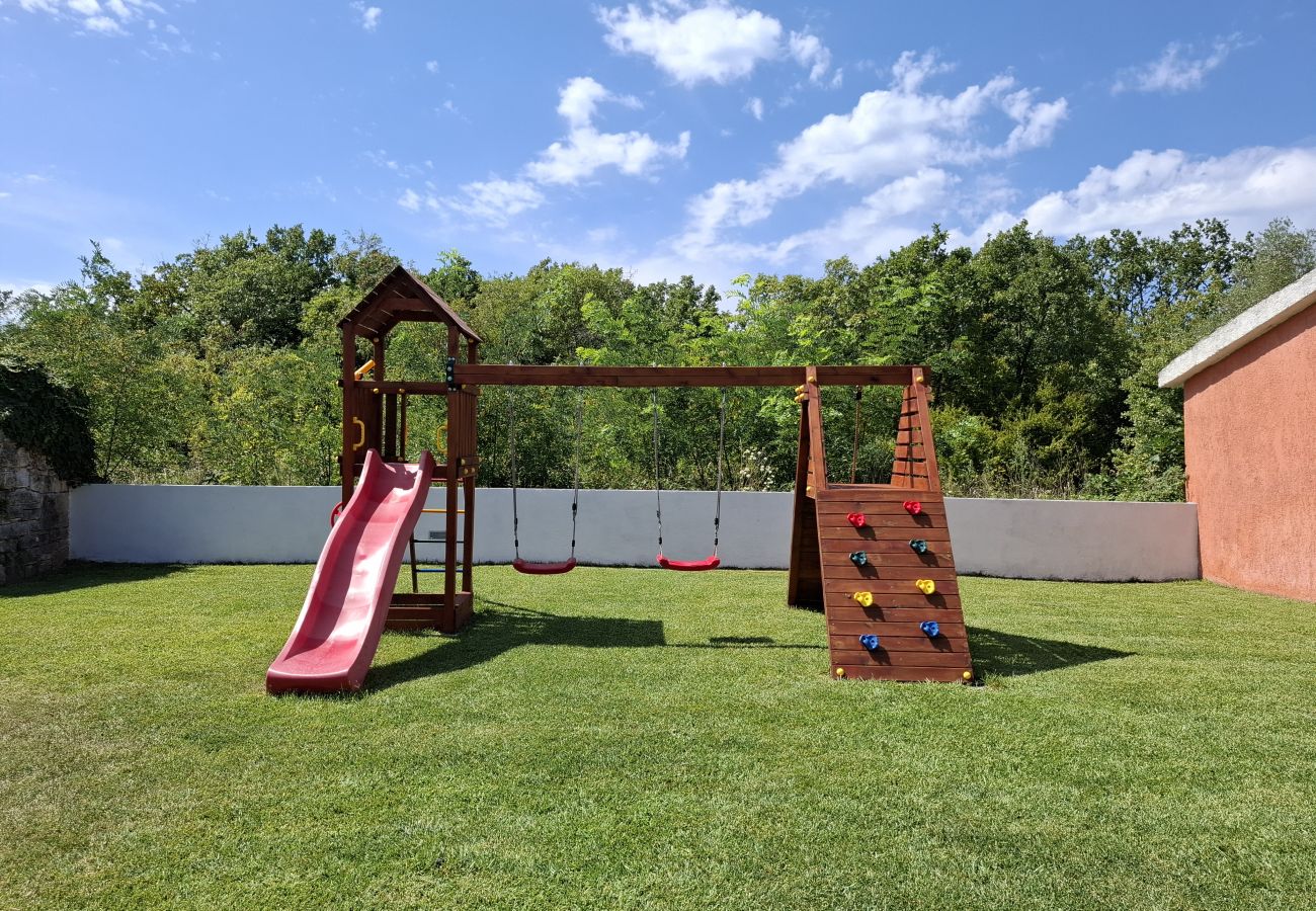 Villa in Rakalj - Wonderful Villa Prisedi with Private Pool 