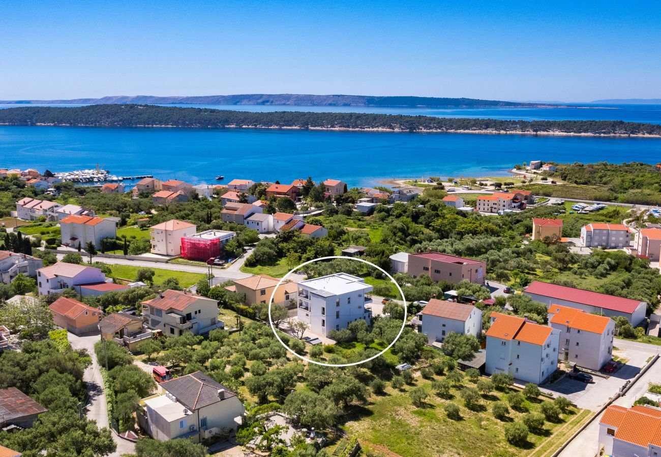 Apartment in Banjol - Sea View and Wonderful Balcony - Max 3