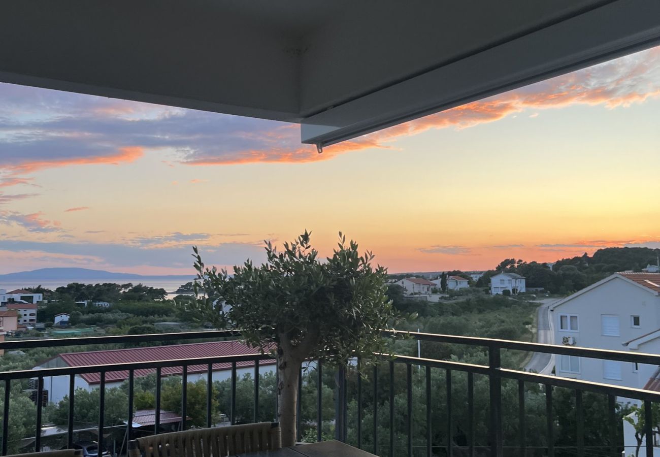 Apartment in Banjol - Sea View and Wonderful Balcony - Max 3