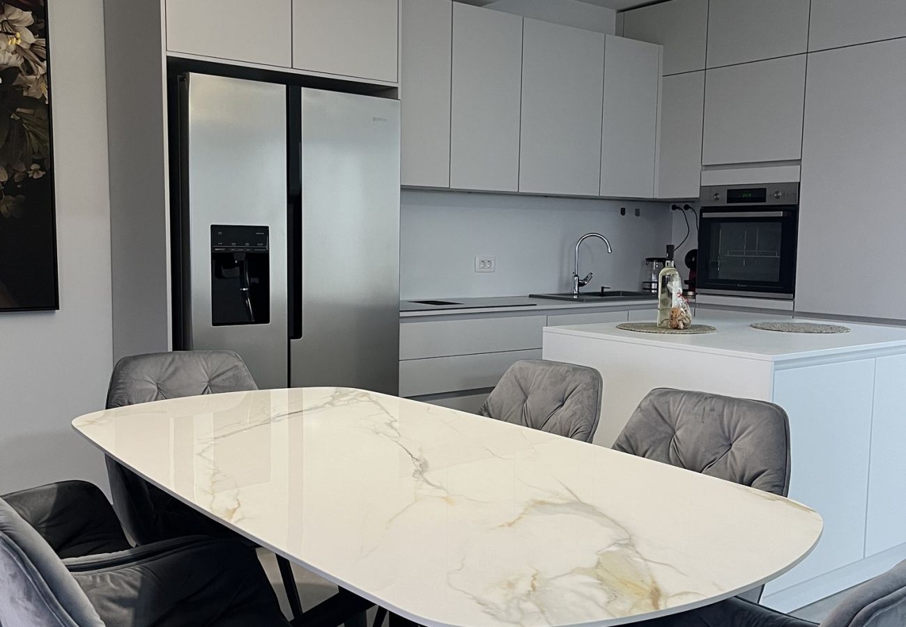 Apartment in Banjol - Sea View and Wonderful Balcony - Max 3