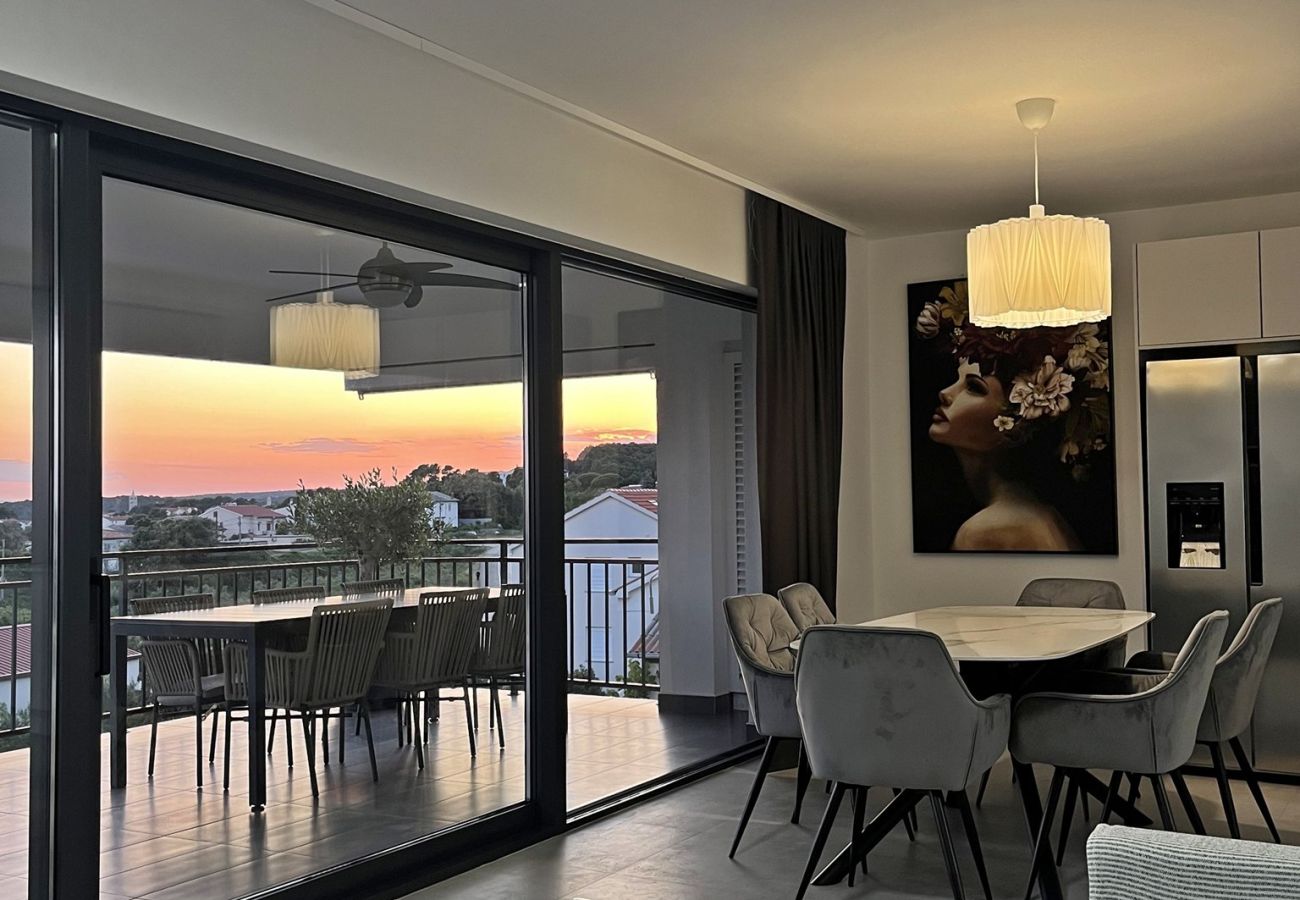 Apartment in Banjol - Sea View and Wonderful Balcony - Max 3