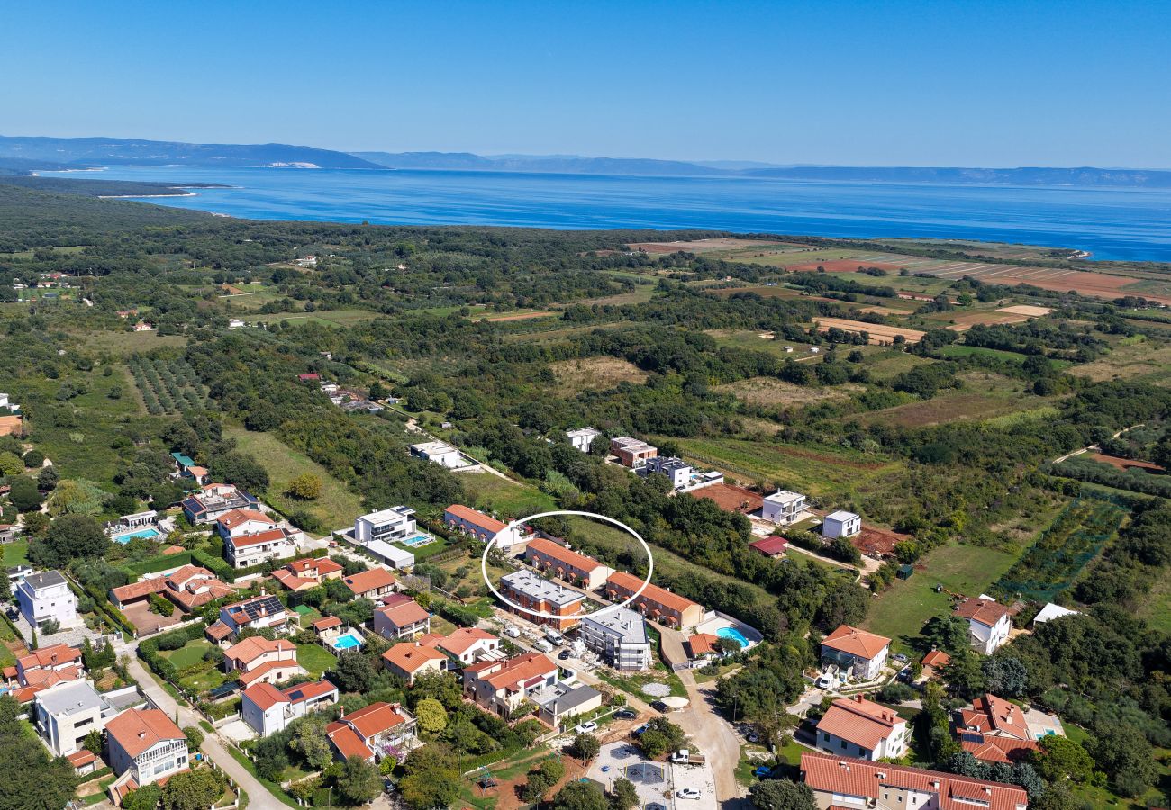 Apartment in Ližnjan - Charming Pool Apartment Liznjan - Buneta
