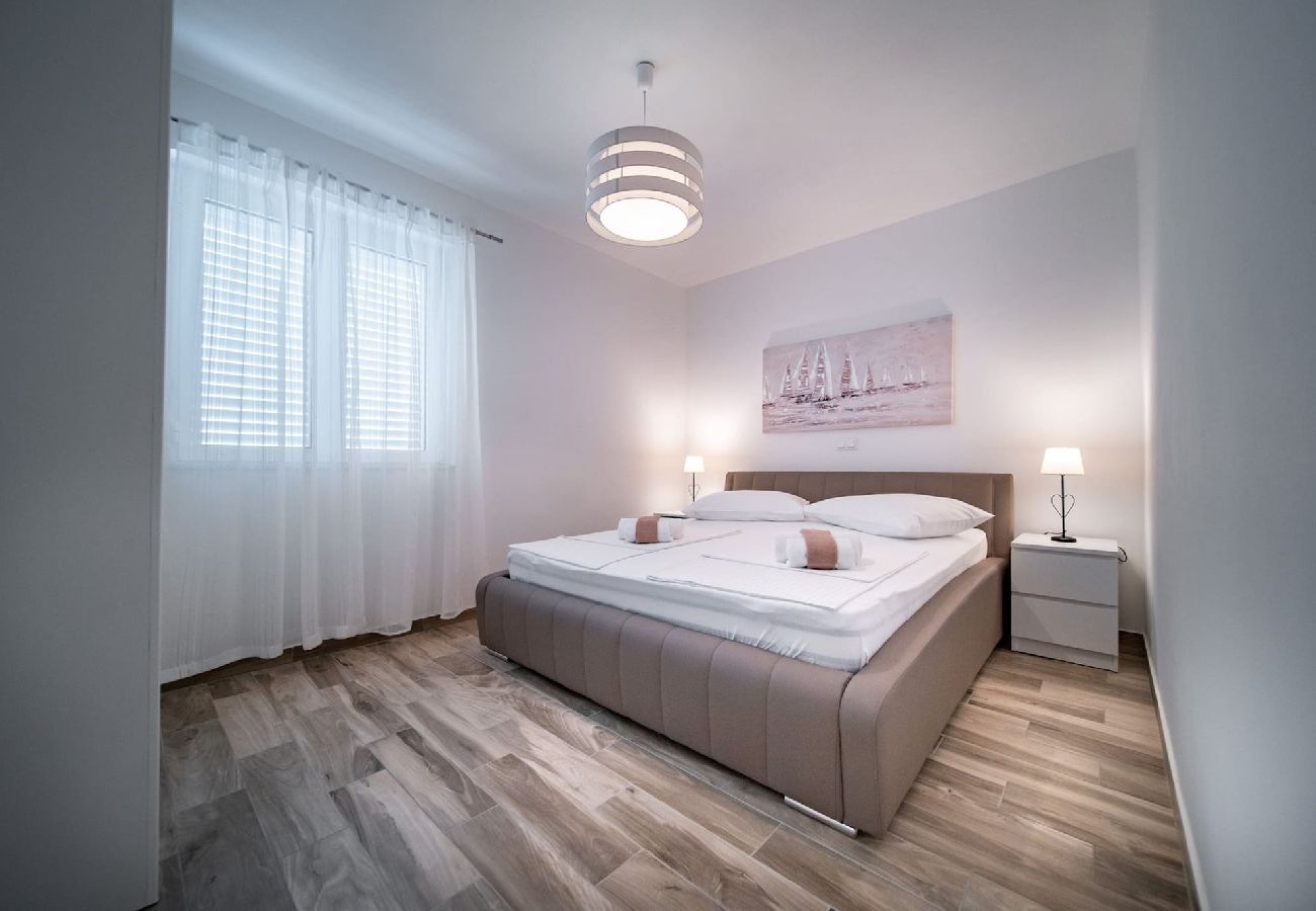 Apartment in Supetarska Draga - Villa Gulli - Apartment Blue with Sea View 