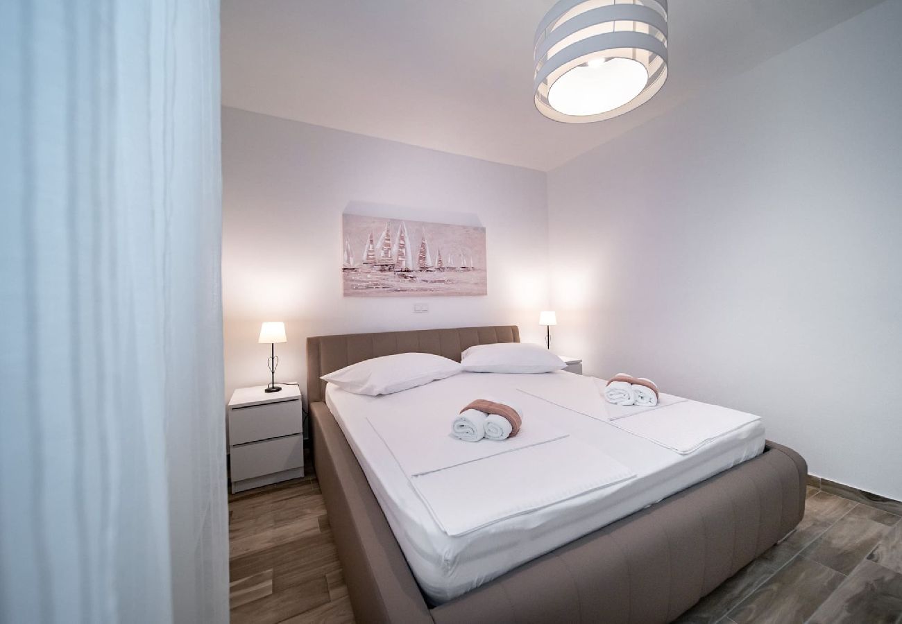 Apartment in Supetarska Draga - Villa Gulli - Apartment Blue with Sea View 