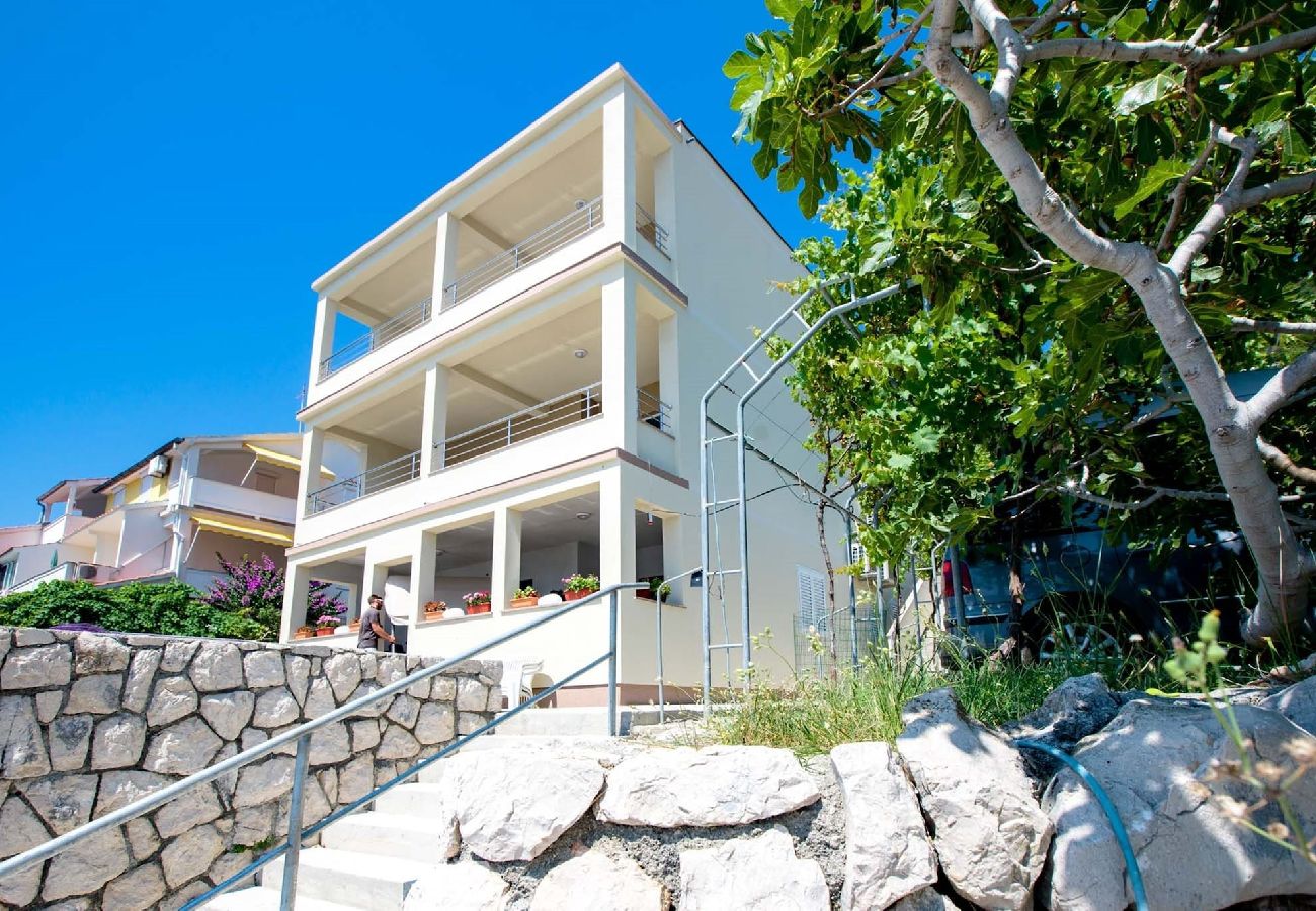 Apartment in Supetarska Draga - Villa Gulli - Apartment Blue with Sea View 