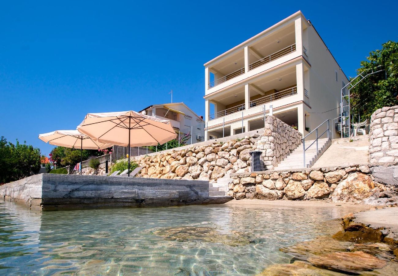 Apartment in Supetarska Draga - Villa Gulli - Apartment Blue with Sea View 