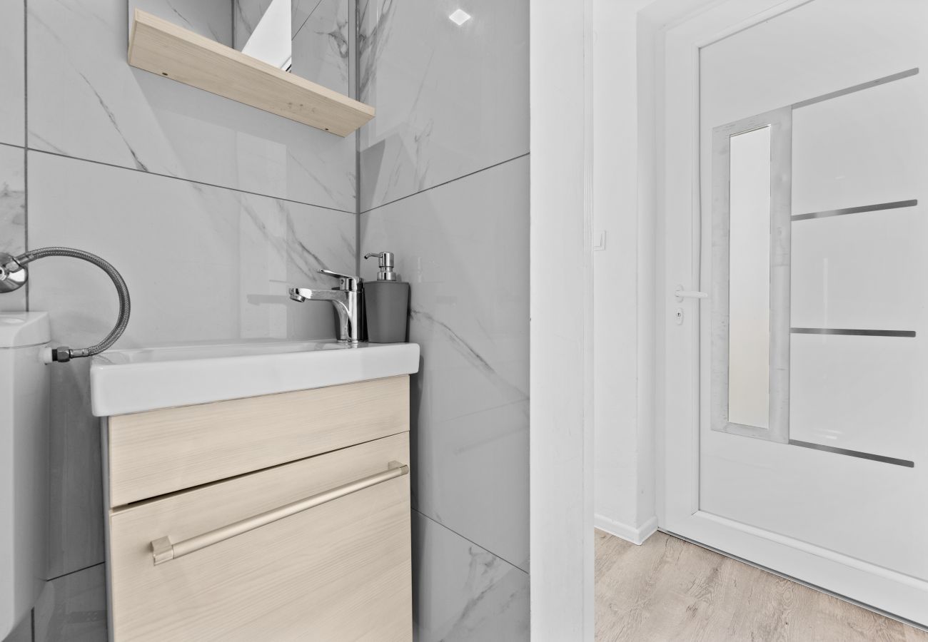 Villa in Kukci - Relaxing Villa near Porec with Pool - Susanne