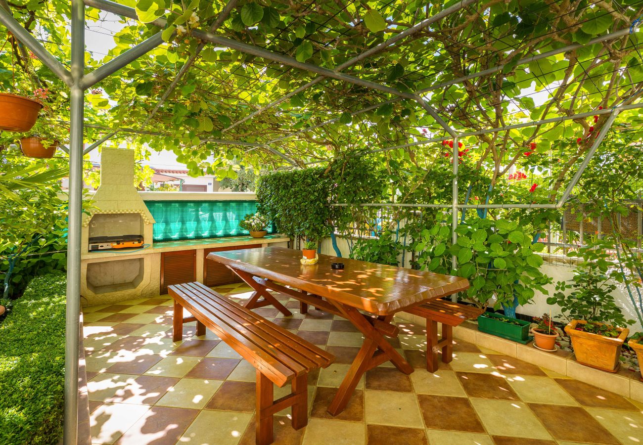 Apartment in Fažana - Apartment in Fažana near the Beach