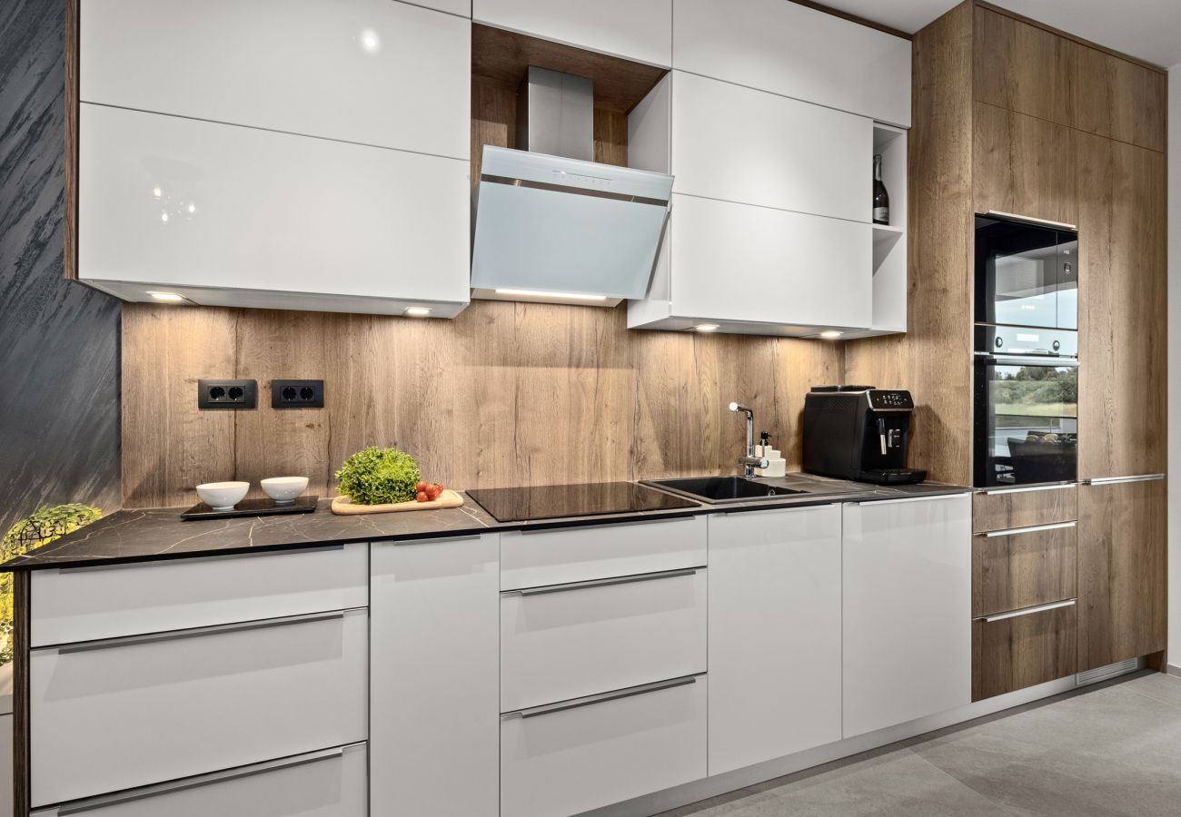 Villa in Štinjan - Villa Polaris - Luxurious Vacation Oasis