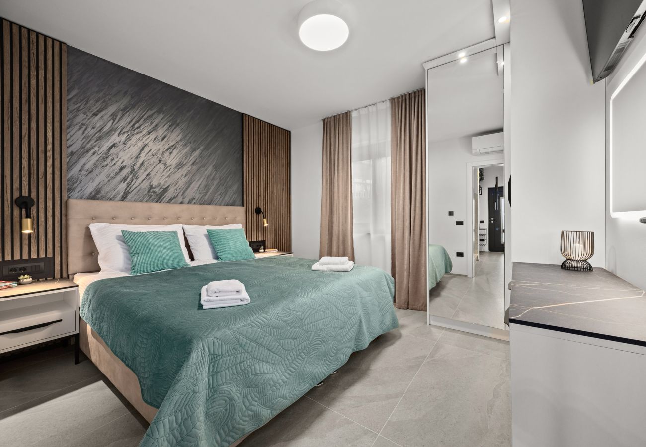 Villa in Štinjan - Villa Polaris - Luxurious Vacation Oasis