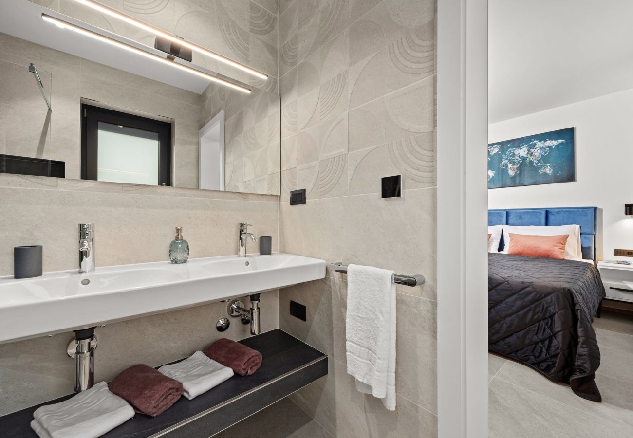 Villa in Štinjan - Villa Polaris - Luxurious Vacation Oasis