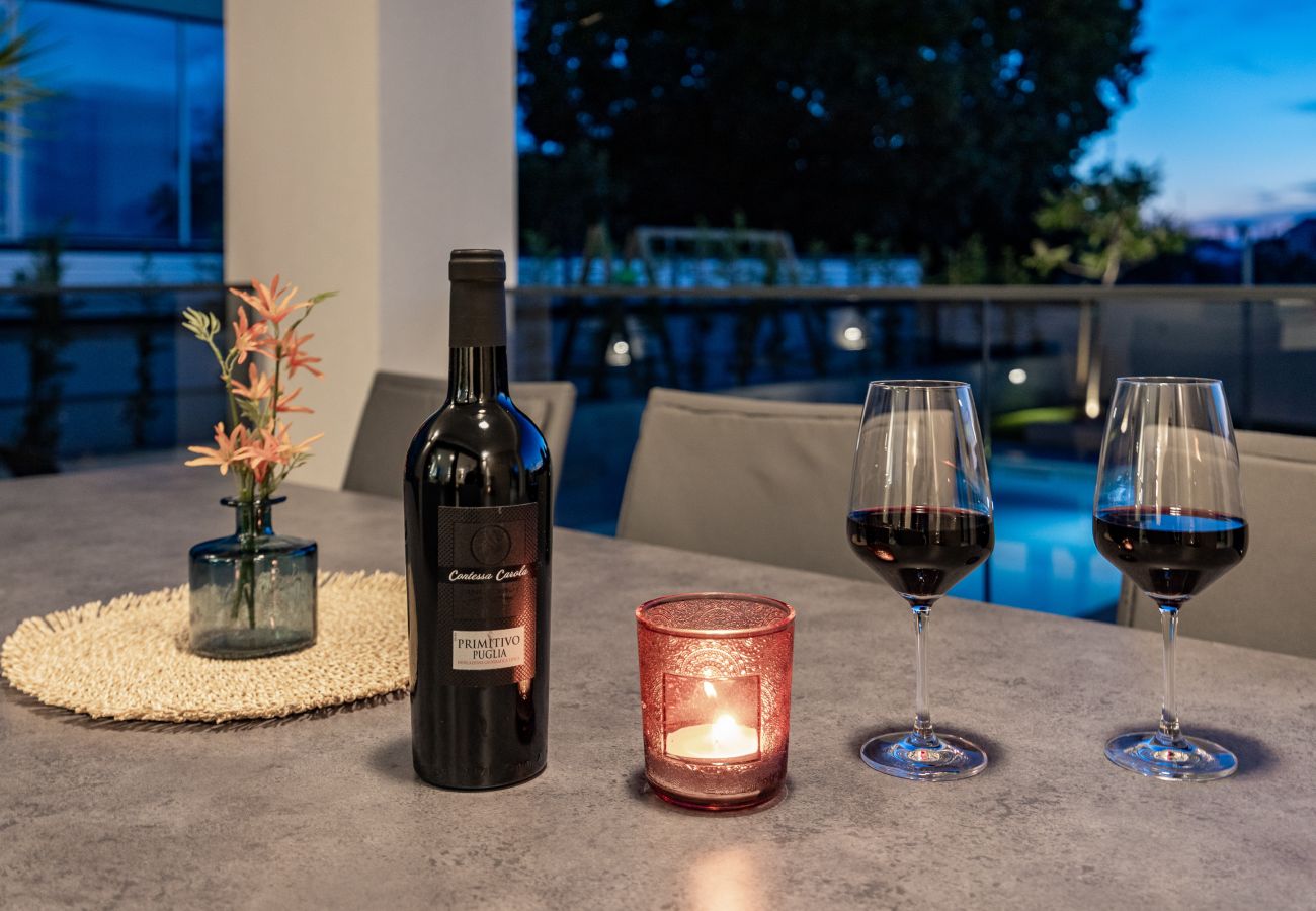 Villa in Štinjan - Villa Polaris - Luxurious Vacation Oasis