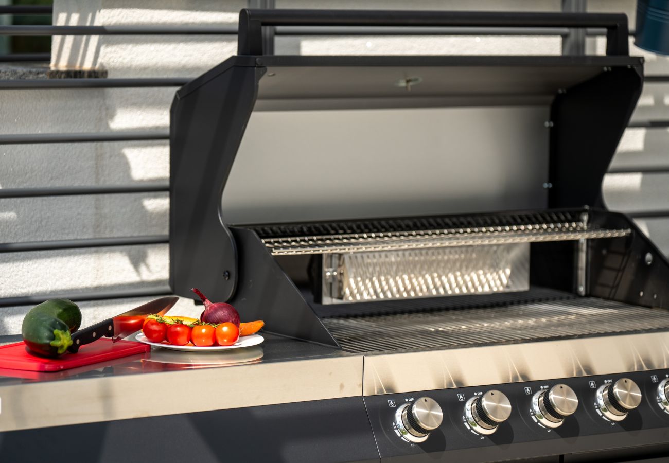 Villa in Štinjan - Villa Polaris - Luxurious Vacation Oasis