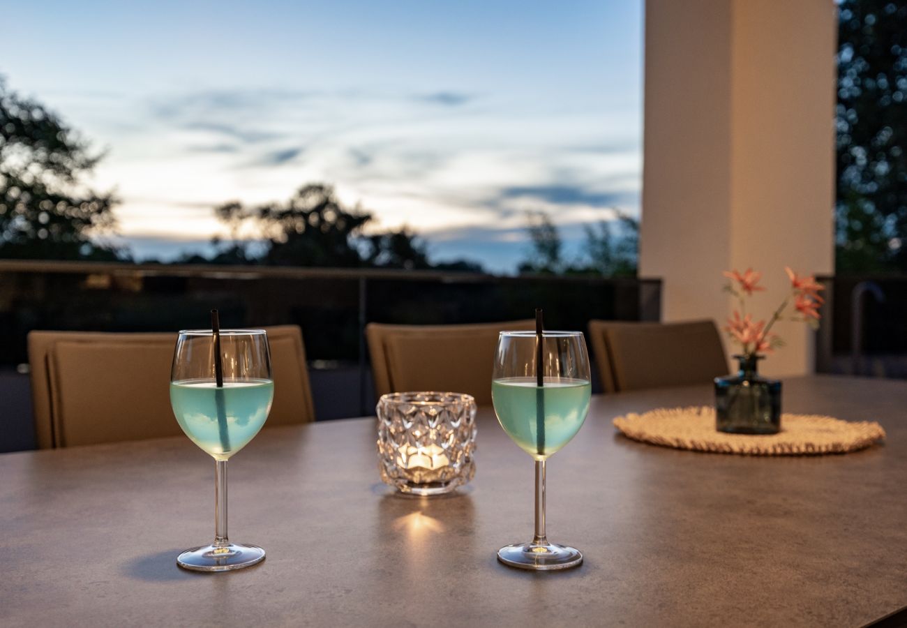 Villa in Štinjan - Villa Antares - Luxurious Vacation Oasis