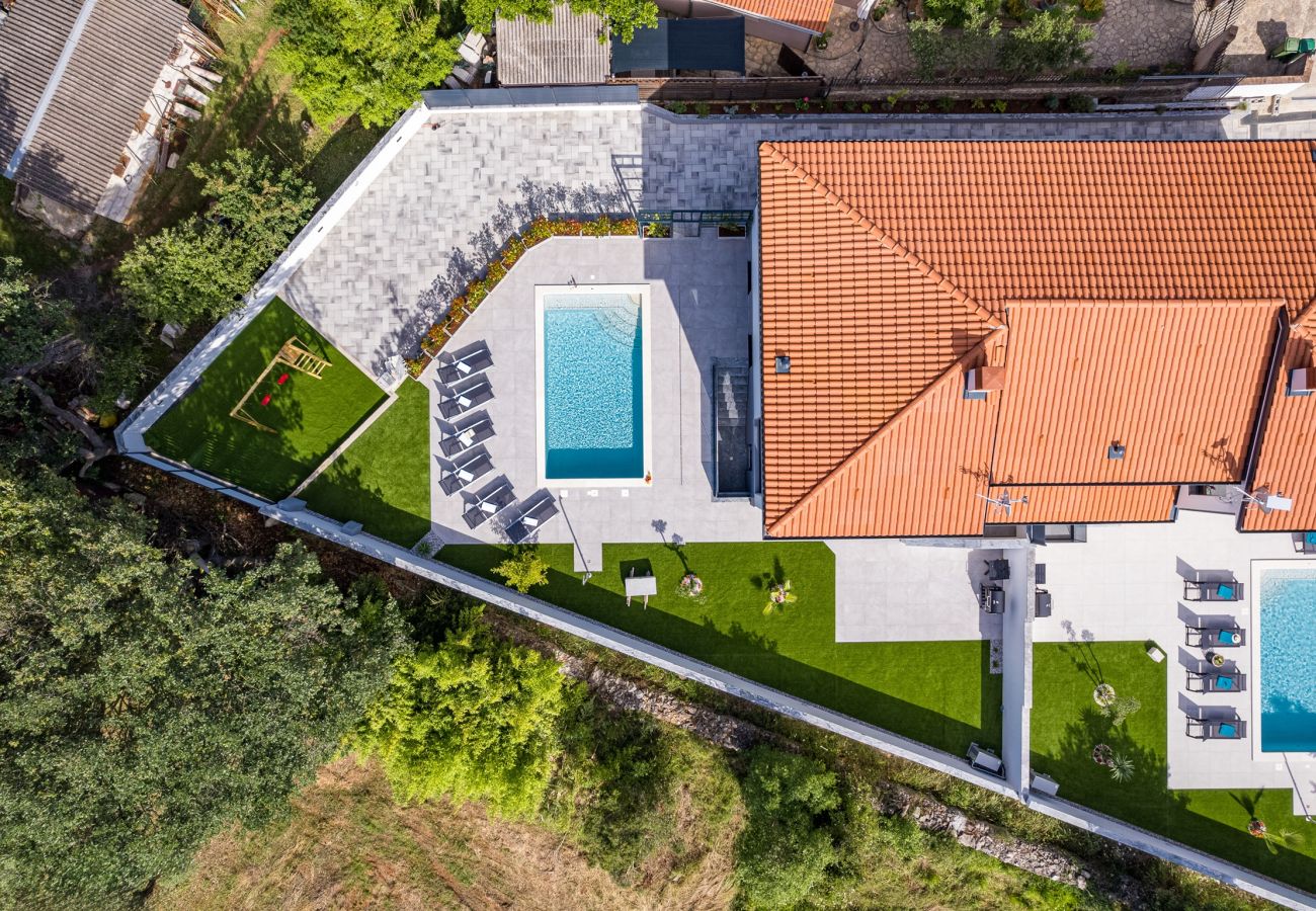Villa in Štinjan - Villa Antares - Luxurious Vacation Oasis