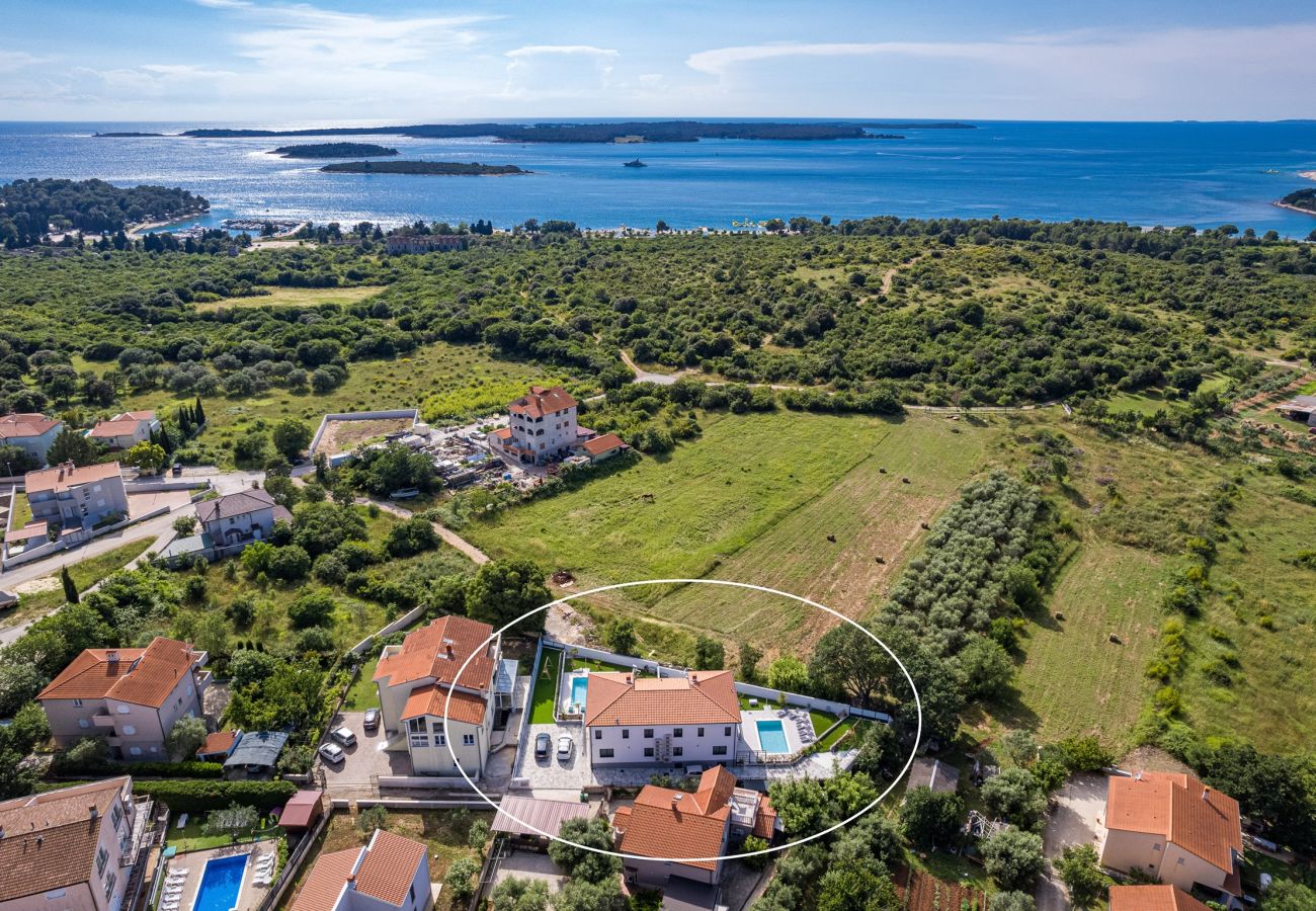 Villa in Štinjan - Villa Antares - Luxurious Vacation Oasis