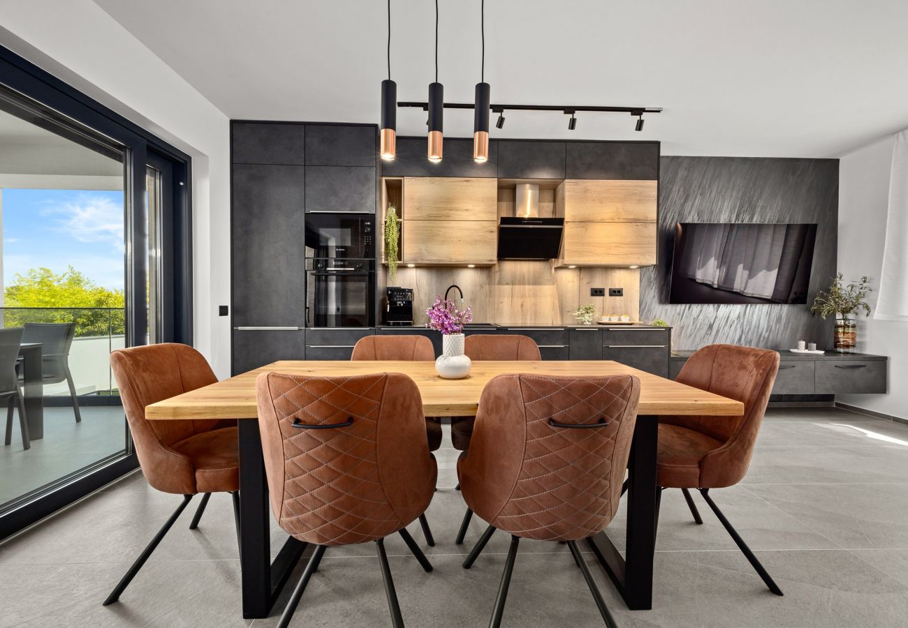 Villa in Štinjan - Villa Antares - Luxurious Vacation Oasis