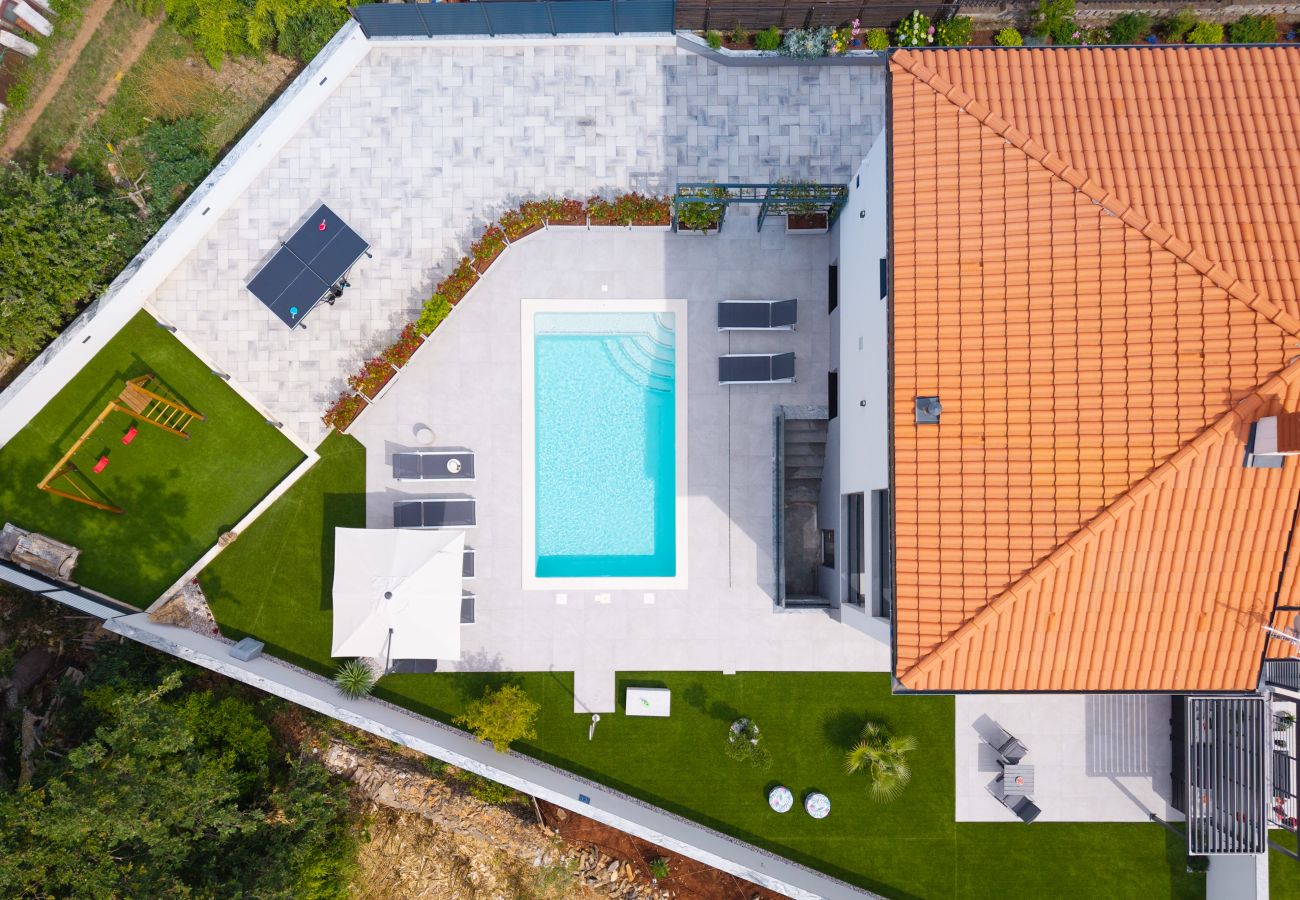 Villa in Štinjan - Villa Antares - Luxurious Vacation Oasis