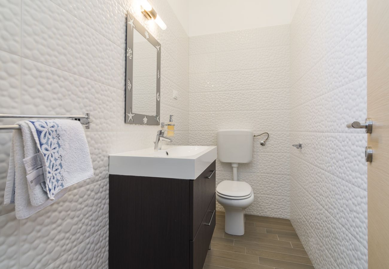 Villa in Kapelica - Gorgeous Villa Lands with Private Pool