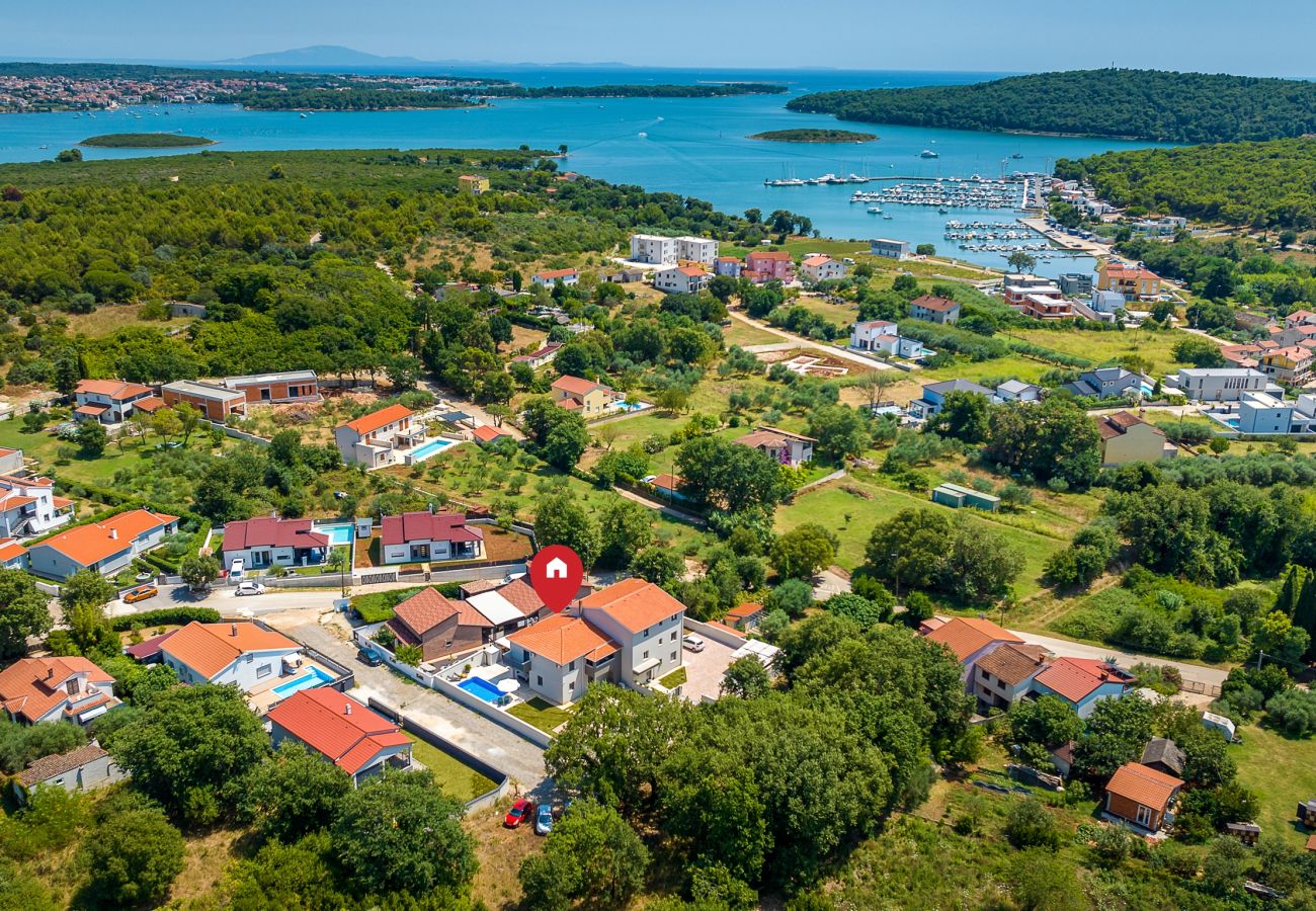 Villa in Pomer - Villa Tena with Private Swimming Pool