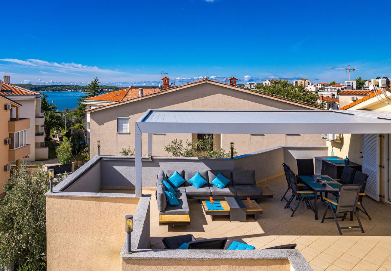 Apartment in Medulin - Rooftop Paradise with Sea View - Katja