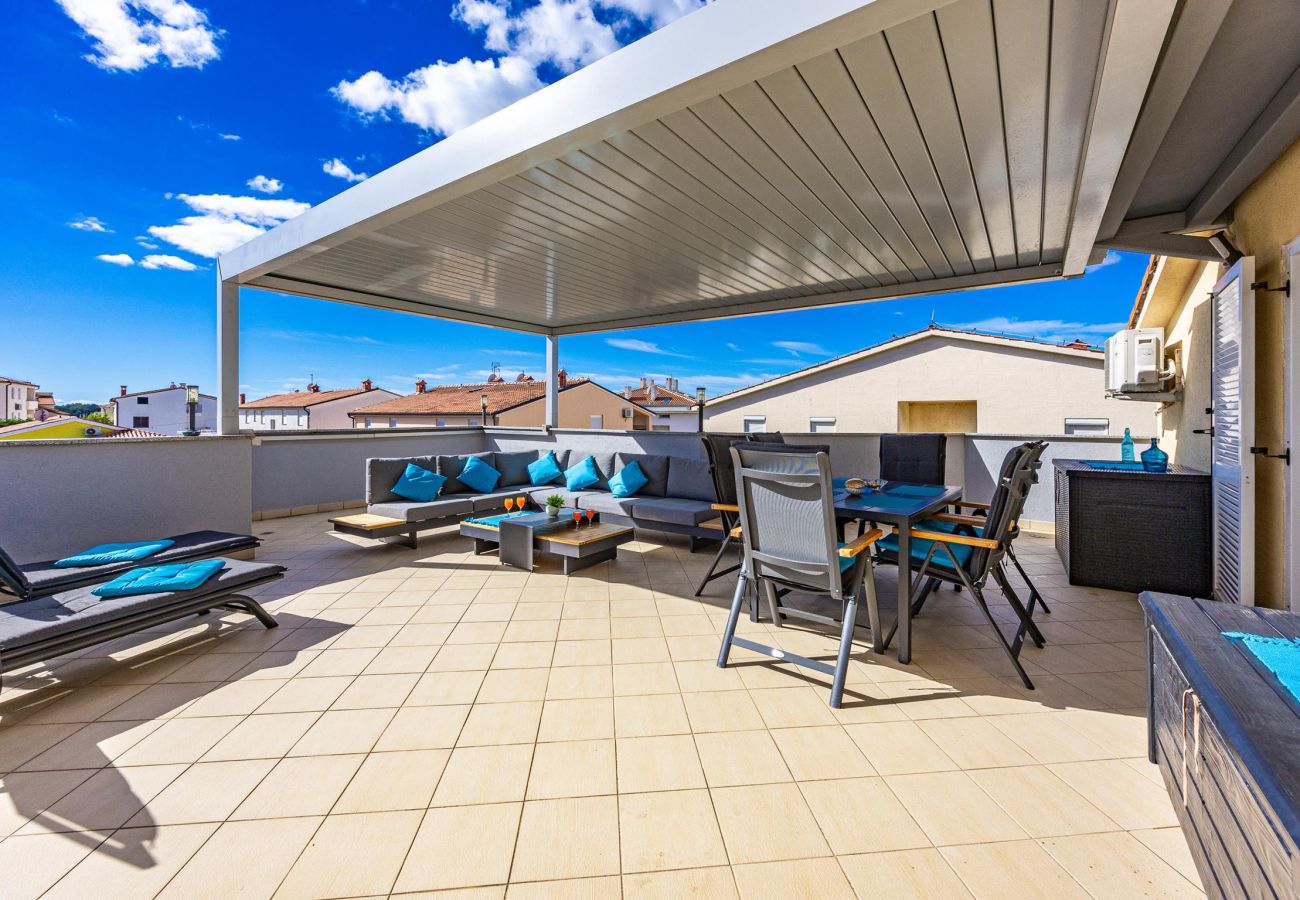 Apartment in Medulin - Rooftop Paradise with Sea View - Katja