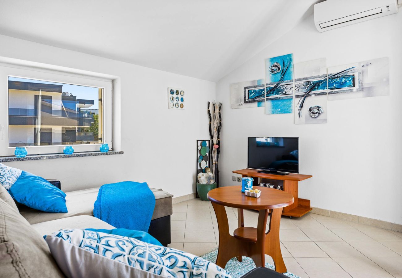 Apartment in Medulin - Rooftop Paradise with Sea View - Katja