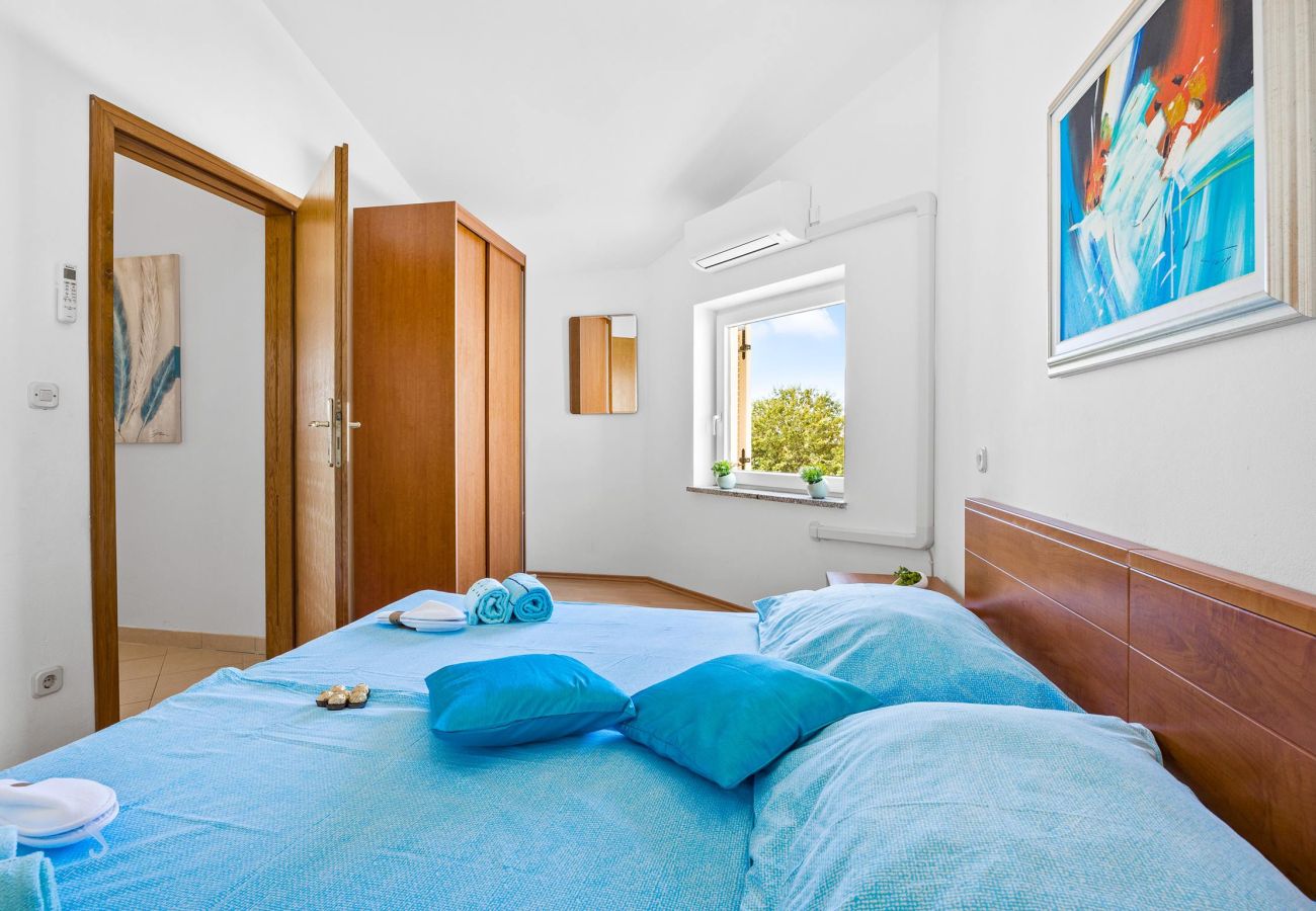 Apartment in Medulin - Rooftop Paradise with Sea View - Katja