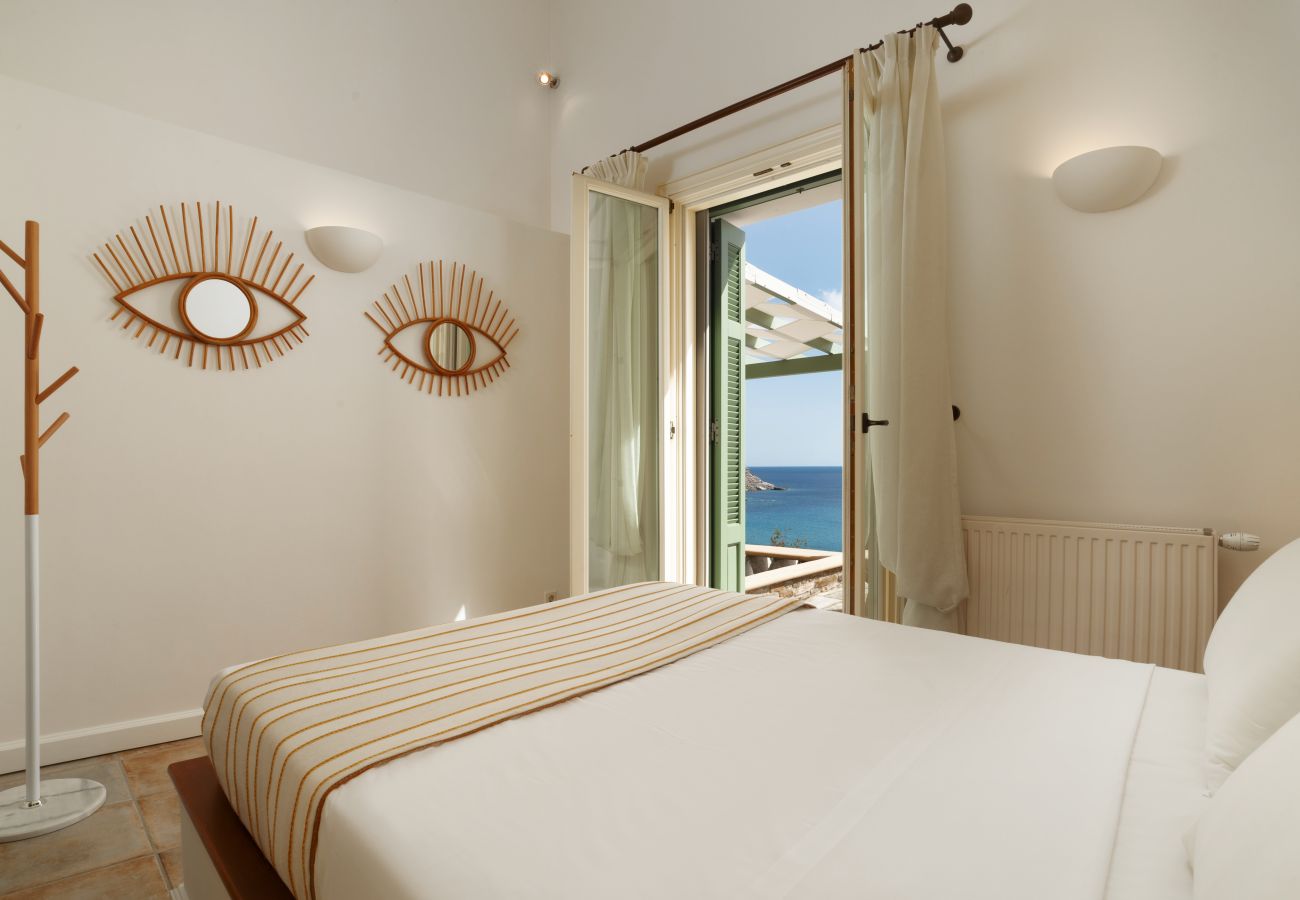 Villa in Andros - Premium Andros Escape