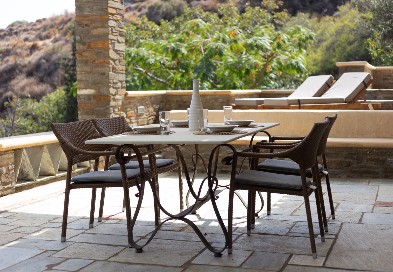 Villa in Andros - Premium Andros Escape