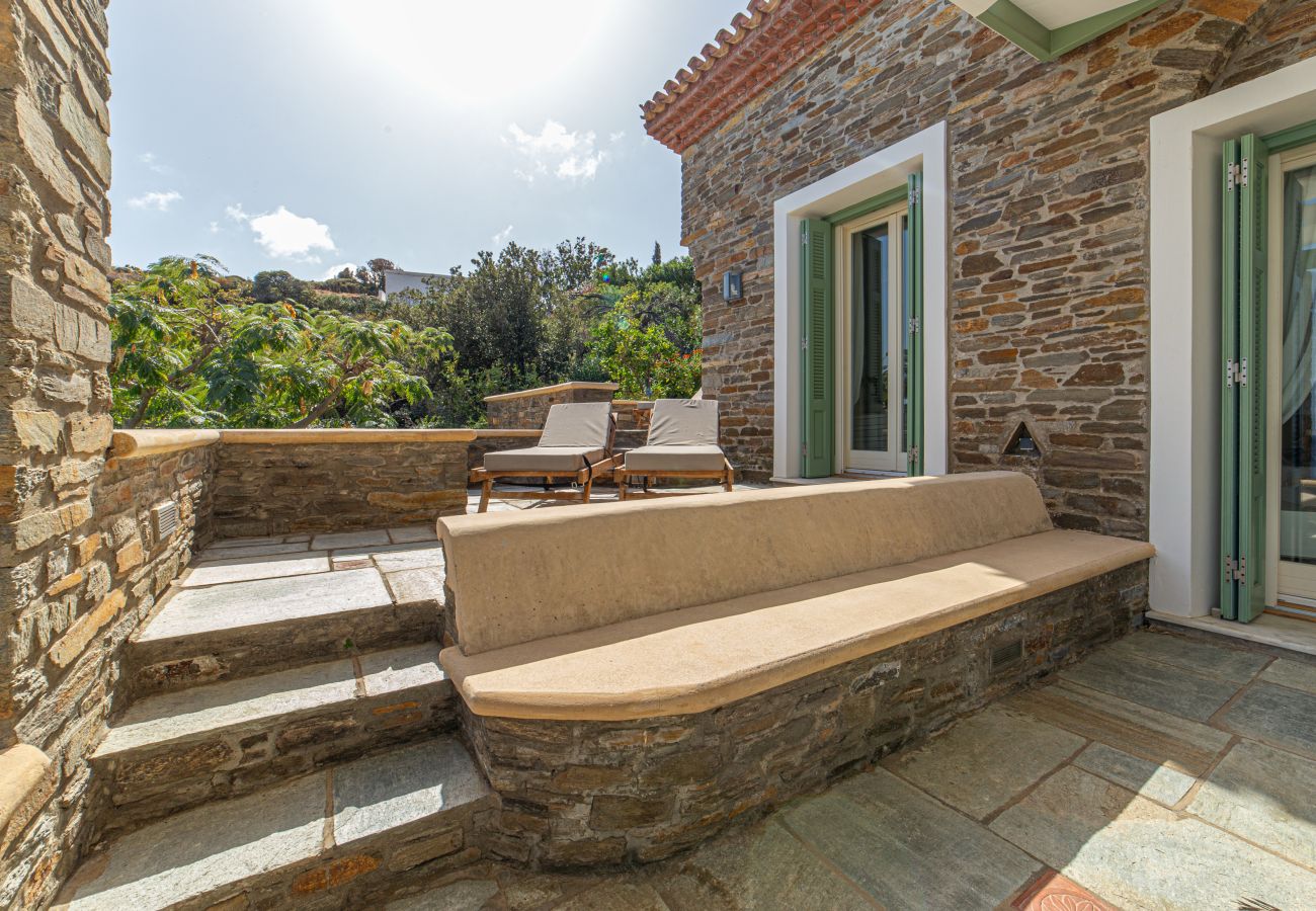 Villa in Andros - Premium Andros Escape