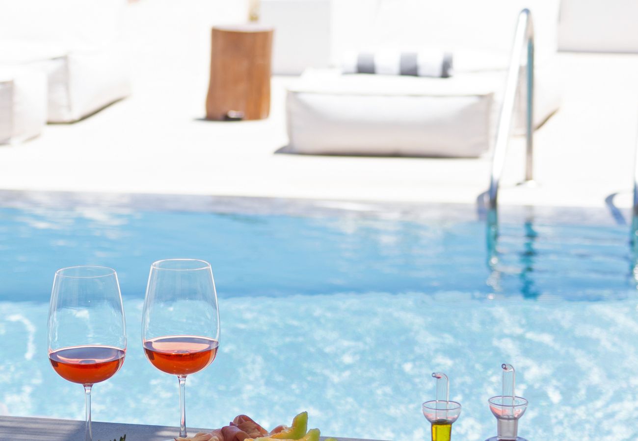 Villa in Antiparos - Sirocco pool villa in Antiparos